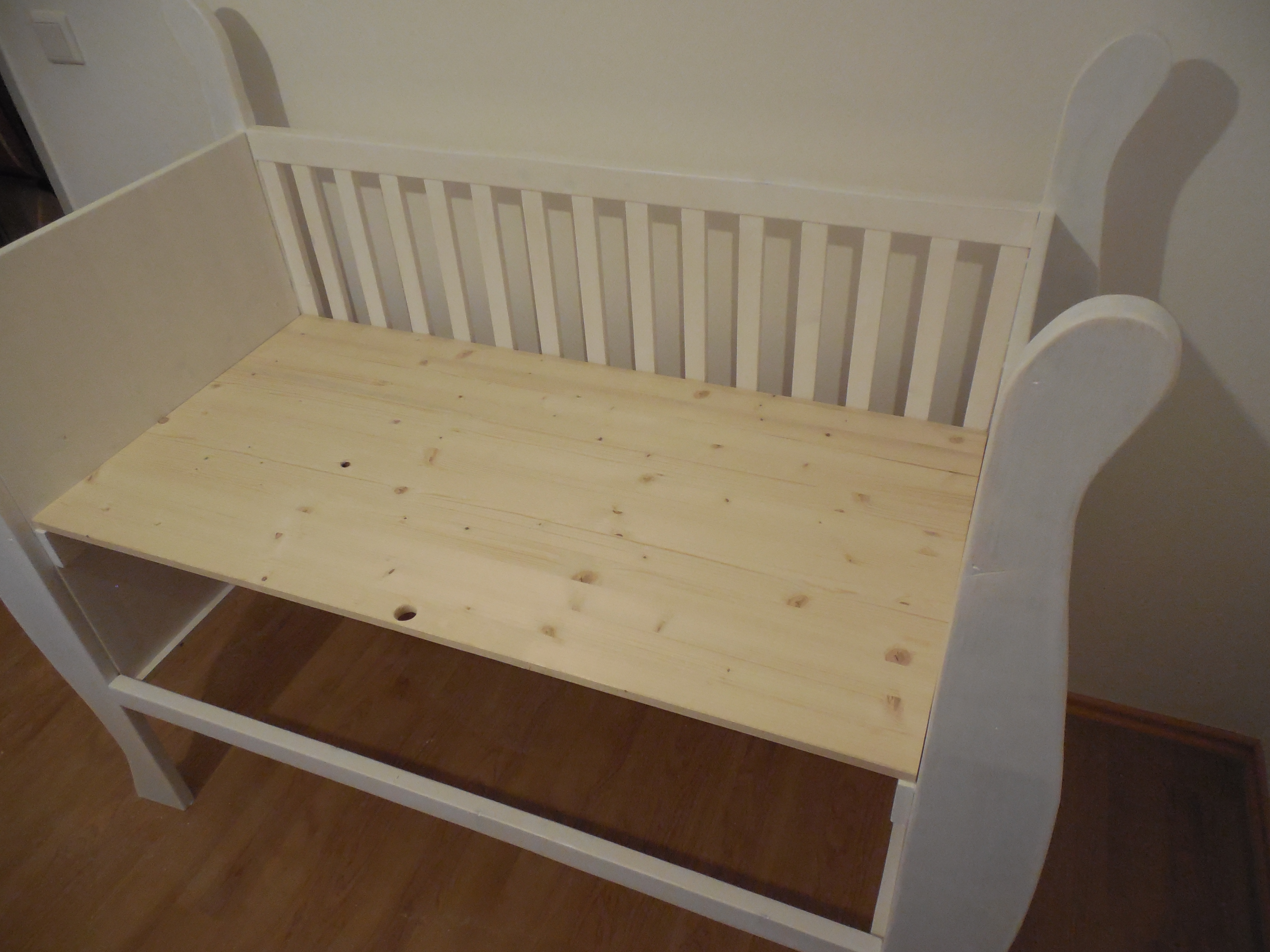 Height Adjustable Cot