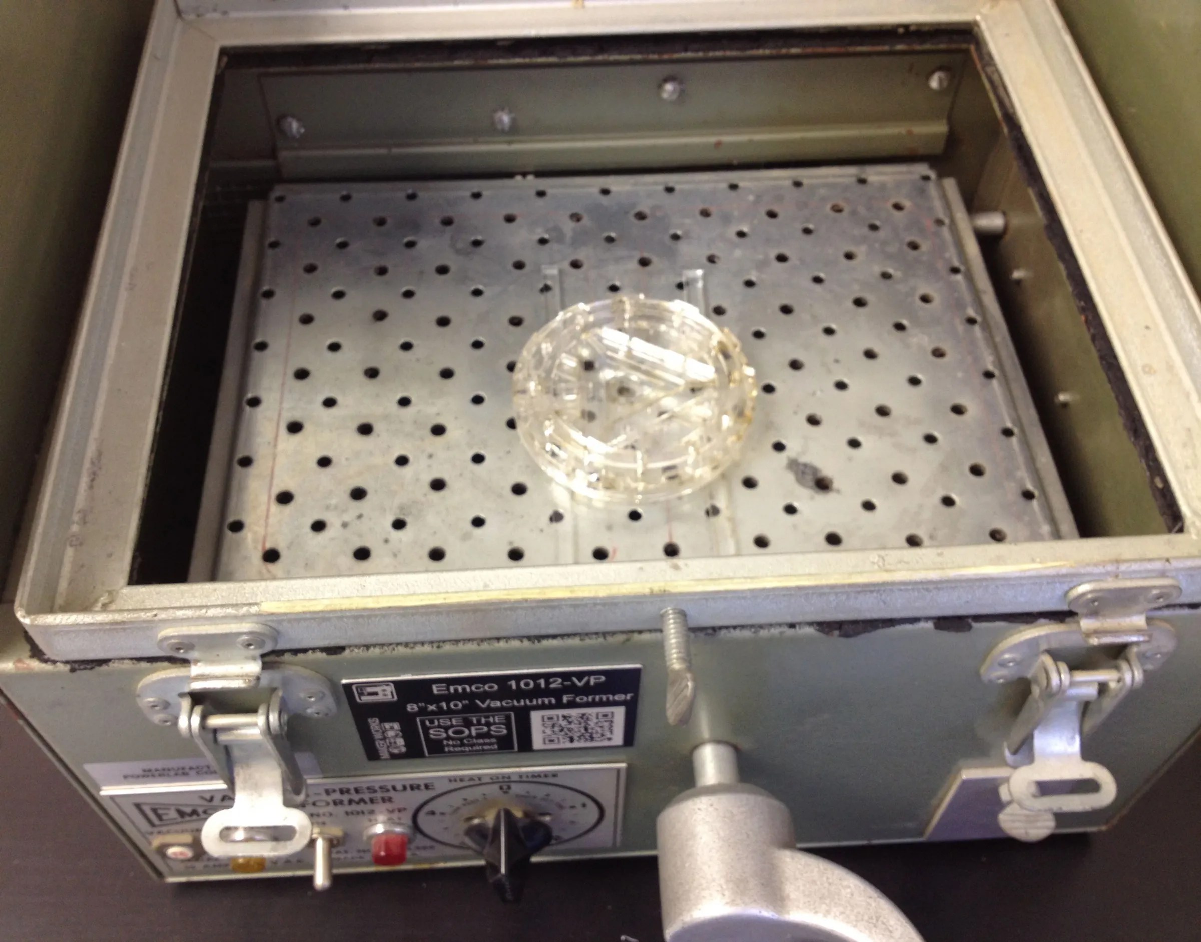 LaserCut Forms for Thermoforming (Vacuum Forming) 4 Steps