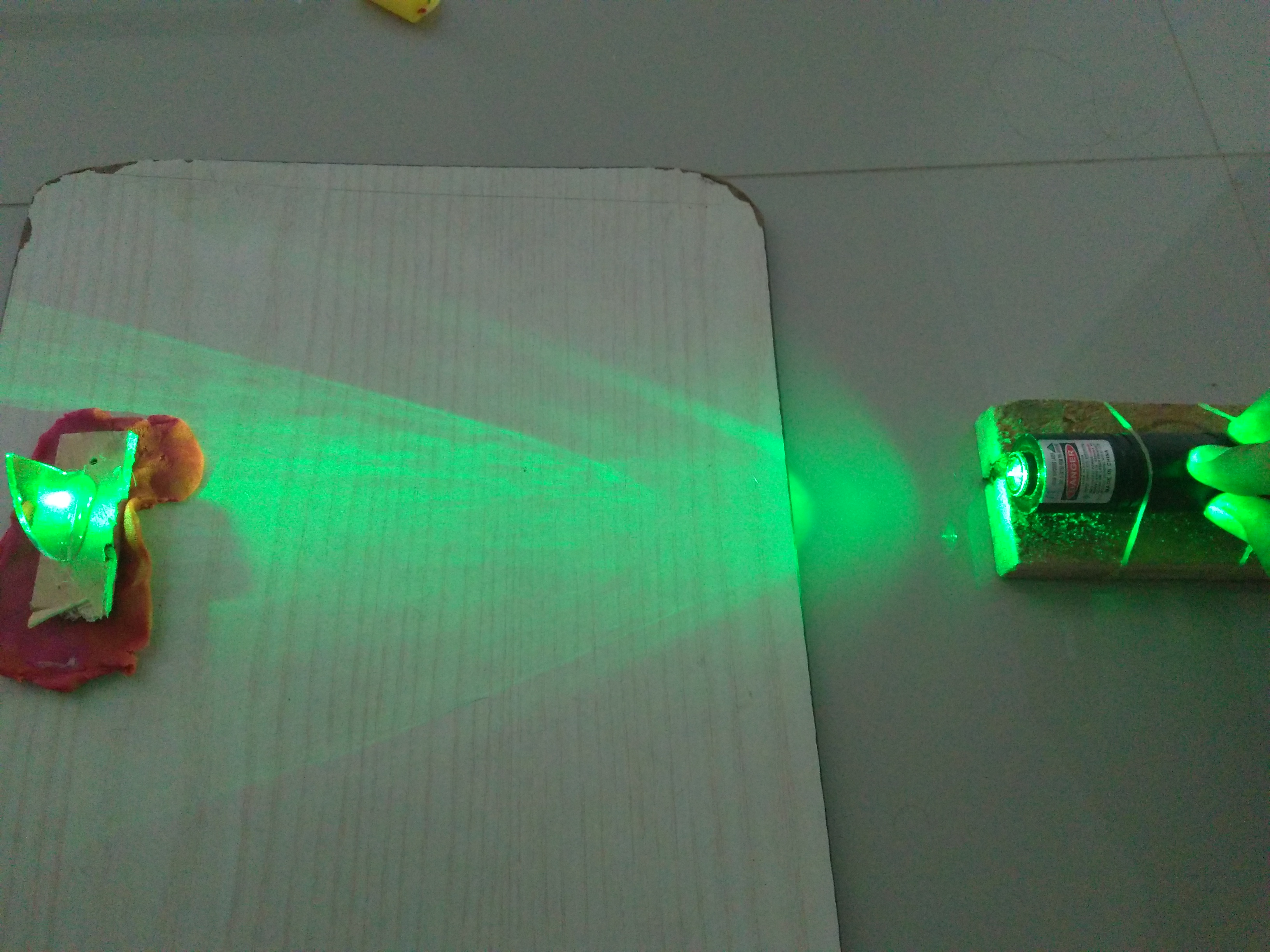 Make Your Own *Really* Cheap Interferometer 5 Steps (with Pictures