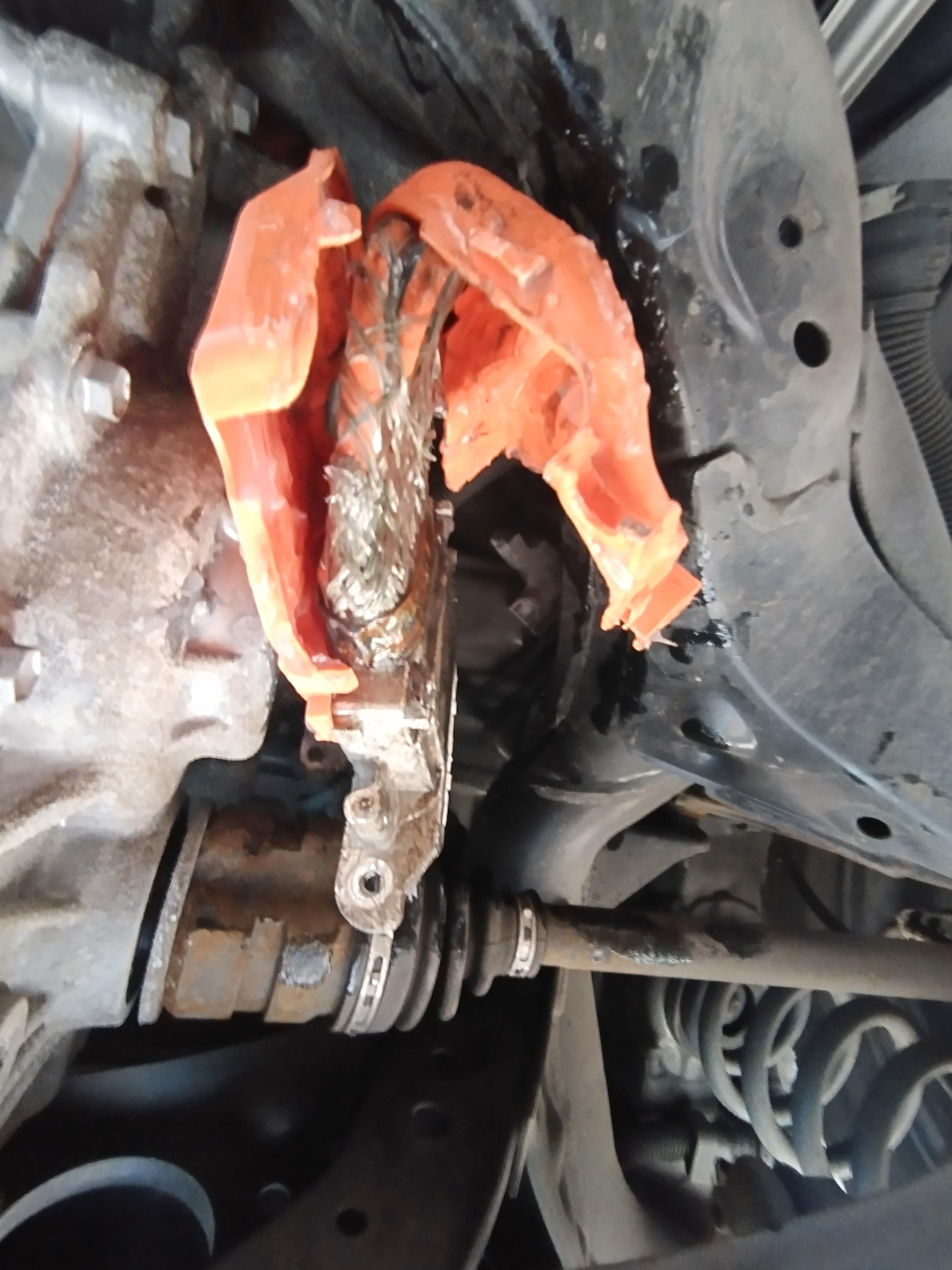 RAV4 XA50 PHEV/Prime or Suzuki Across HV Cable (CABLEGATE!) Corrosion