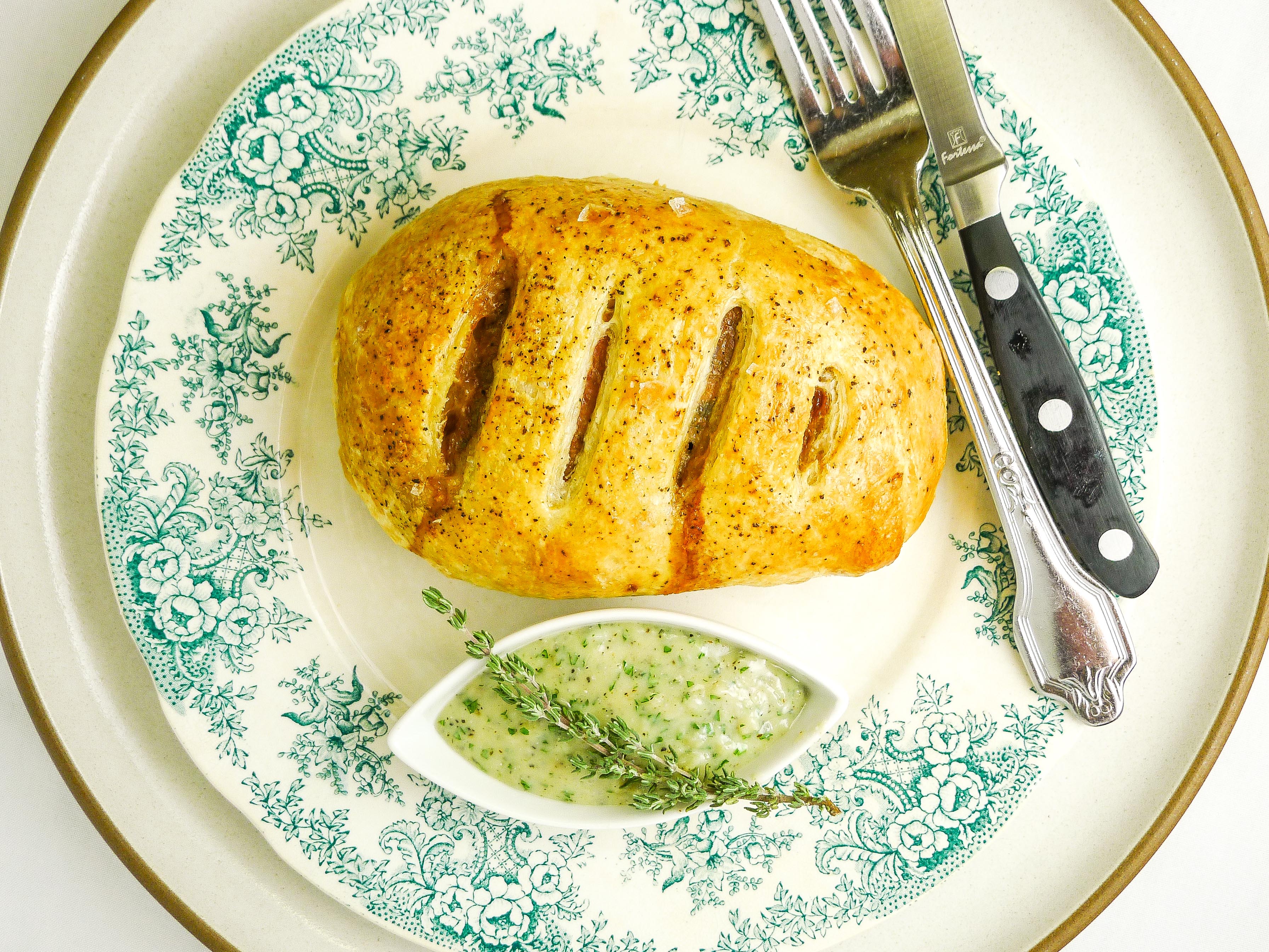 Individual Beef Wellington With Cream Sauce 11 Steps (with