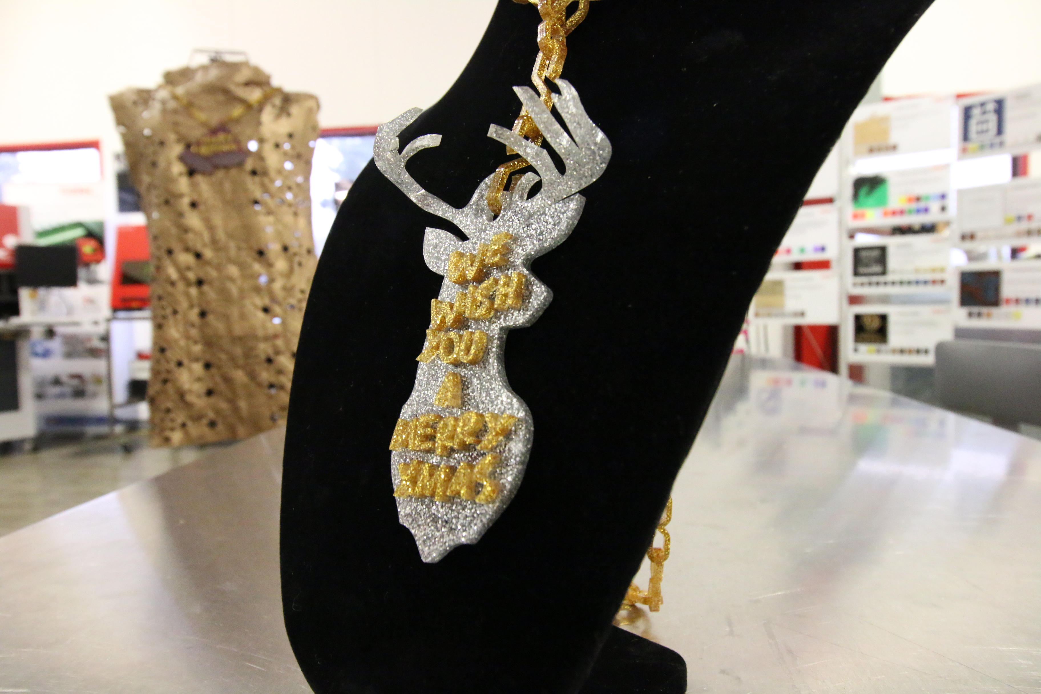 Glitter Acrylic Jewelry Necklace 6 Steps Instructables