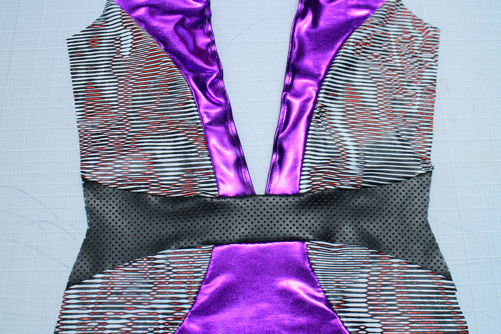 How to Sew Spandex 14 Steps (with Pictures) Instructables