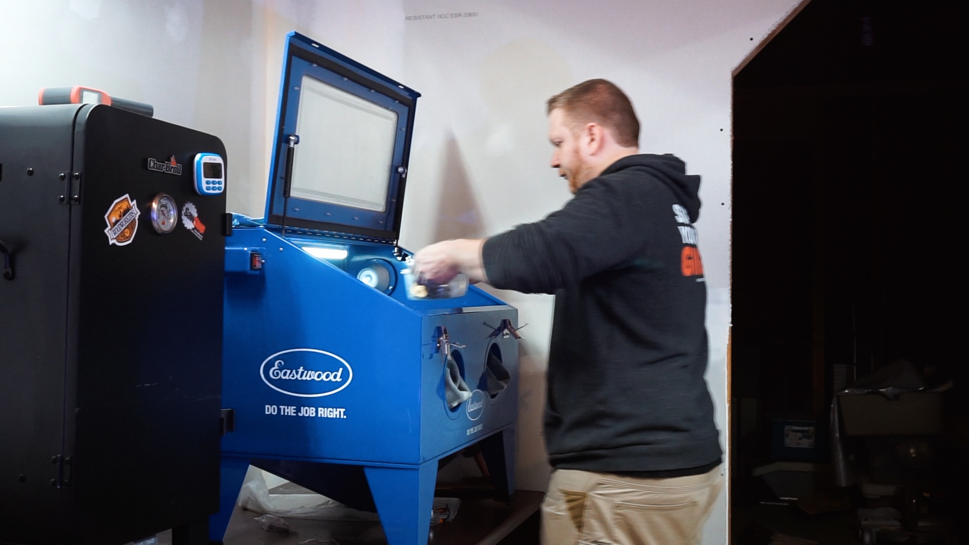 Refinish Brass Hardware Yourself // Powder Coating Project 4 Steps