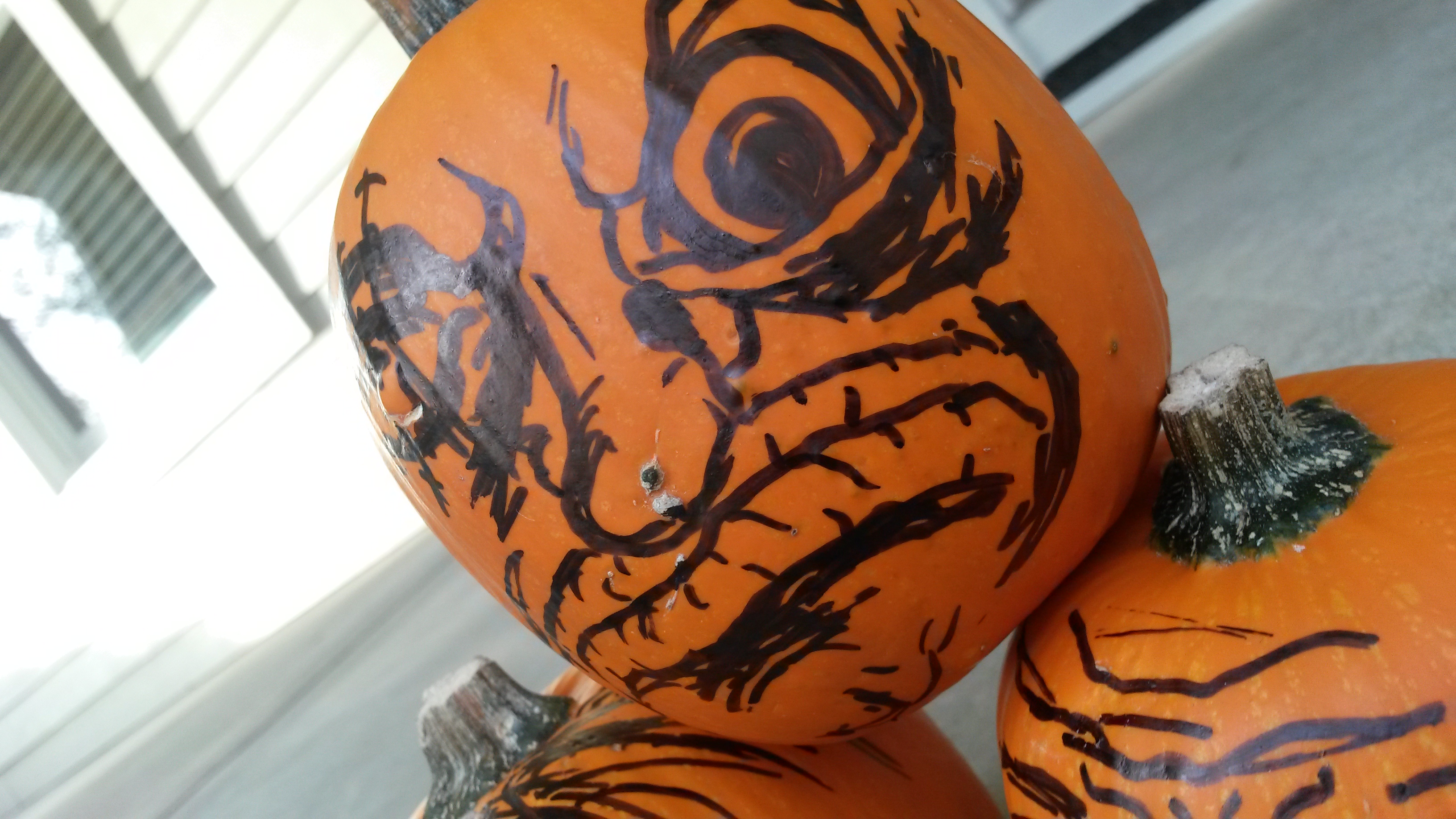 Spooooky Sharpie Pumpkin!!! 5 Steps Instructables