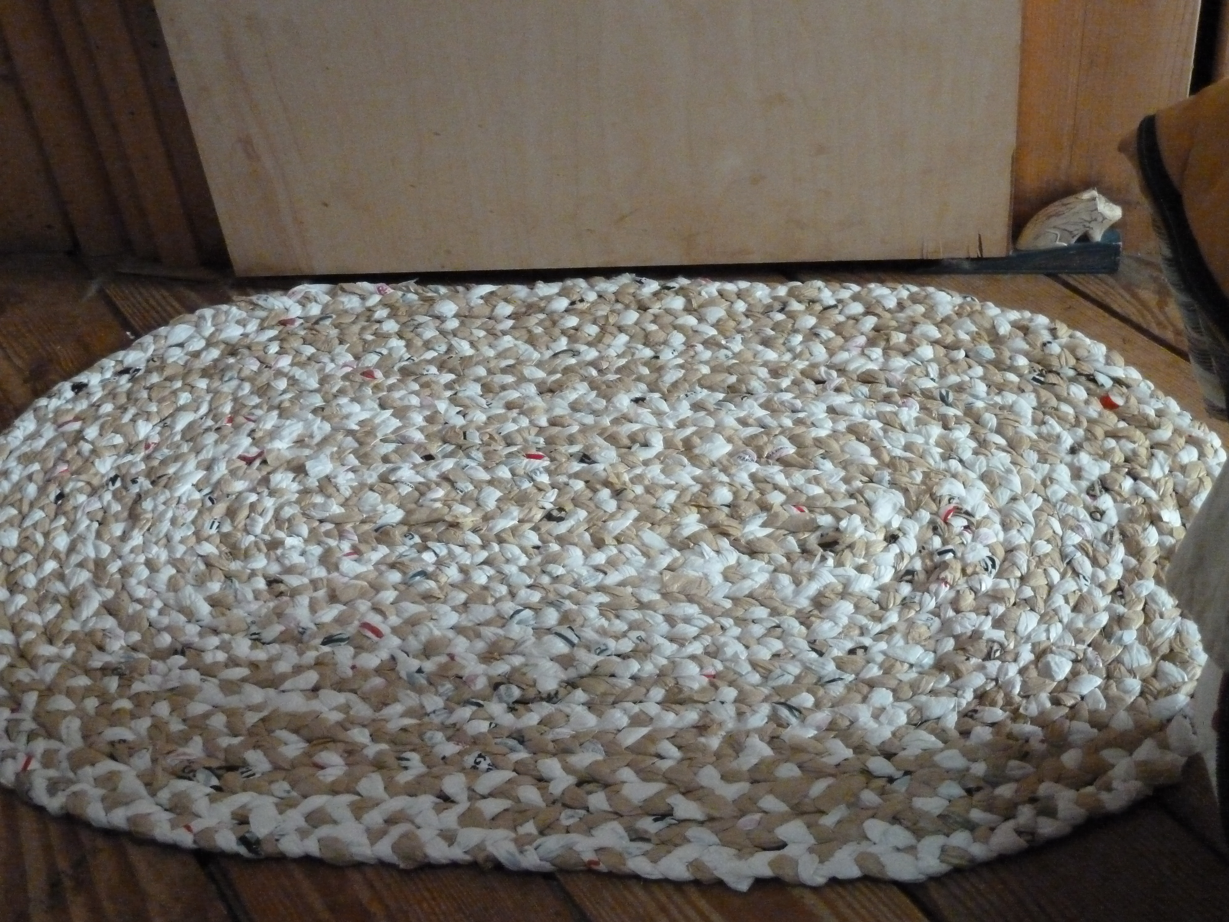 How to Make a Rug From Plastic Grocery Bags 11 Steps (with Pictures) Instructables