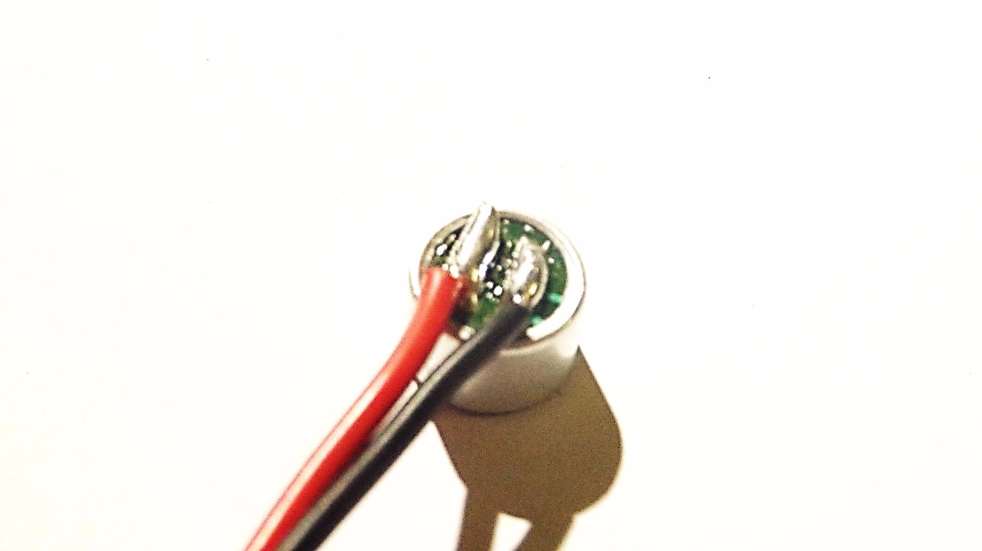 Electret Microphone Preamplifier : 7 Steps - Instructables