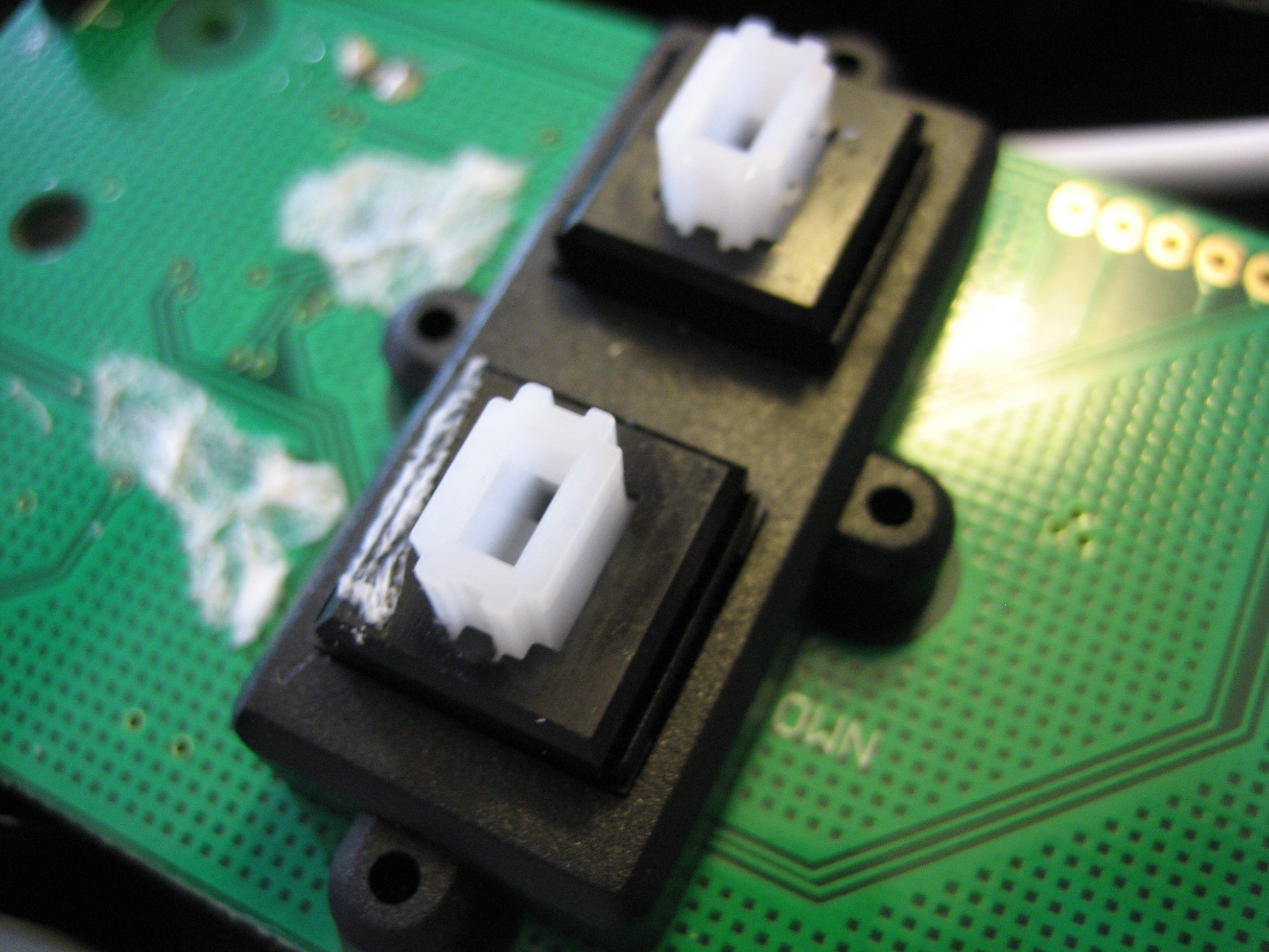 Guitar Hero Controller Anti DoubleStrum Mod (Wii Version) (with