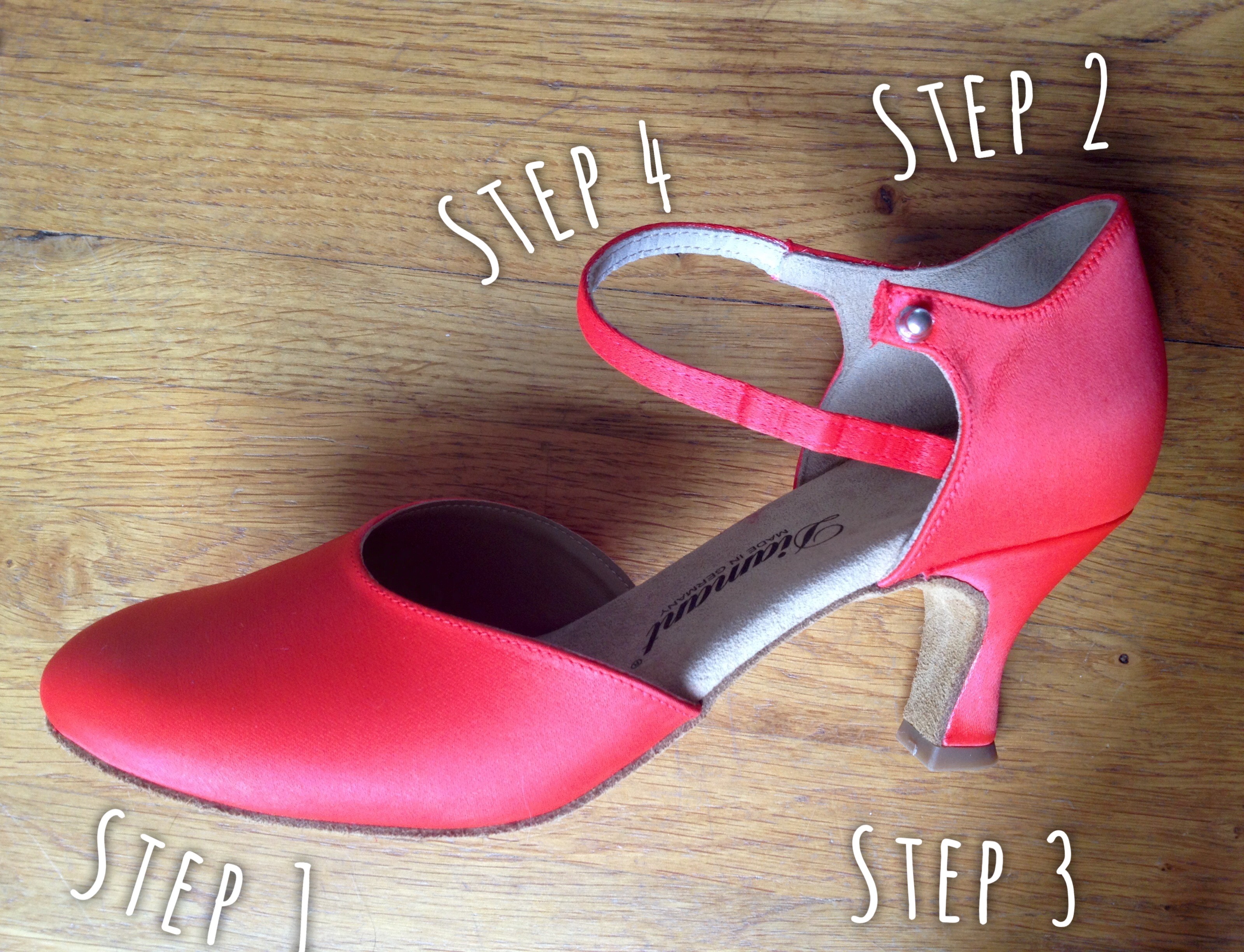 Paint Satin (Bridal) Shoes in Any Color You Want! 4 Steps (with Pictures) Instructables