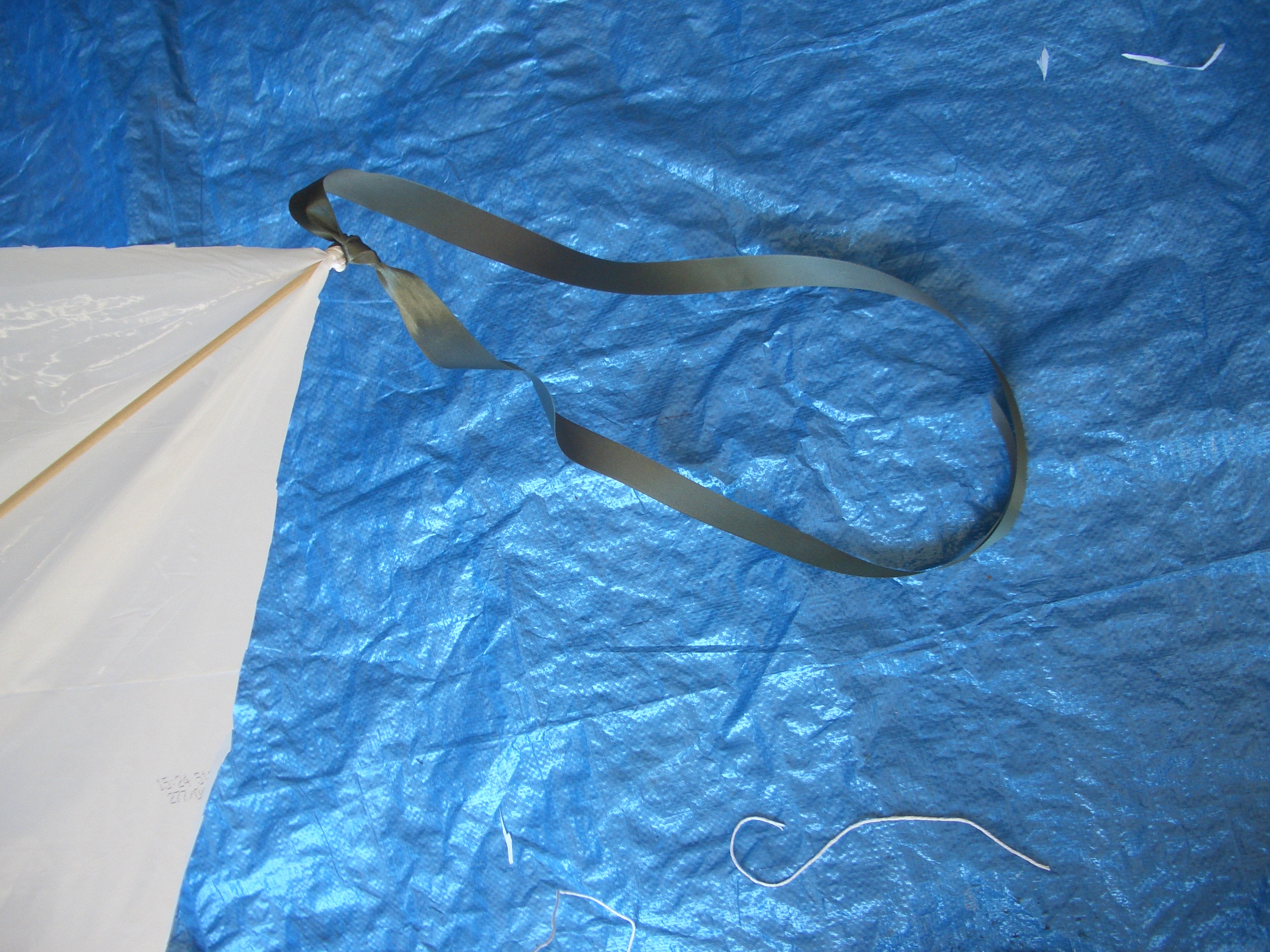 A Garbage Bag Kite 7 Steps (with Pictures) Instructables