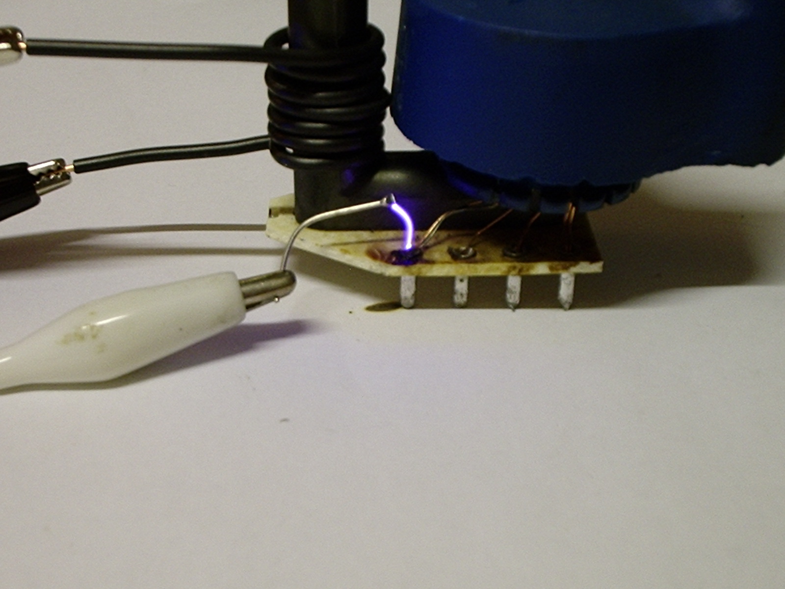 How to Take Apart TV 7 Steps (with Pictures) Instructables