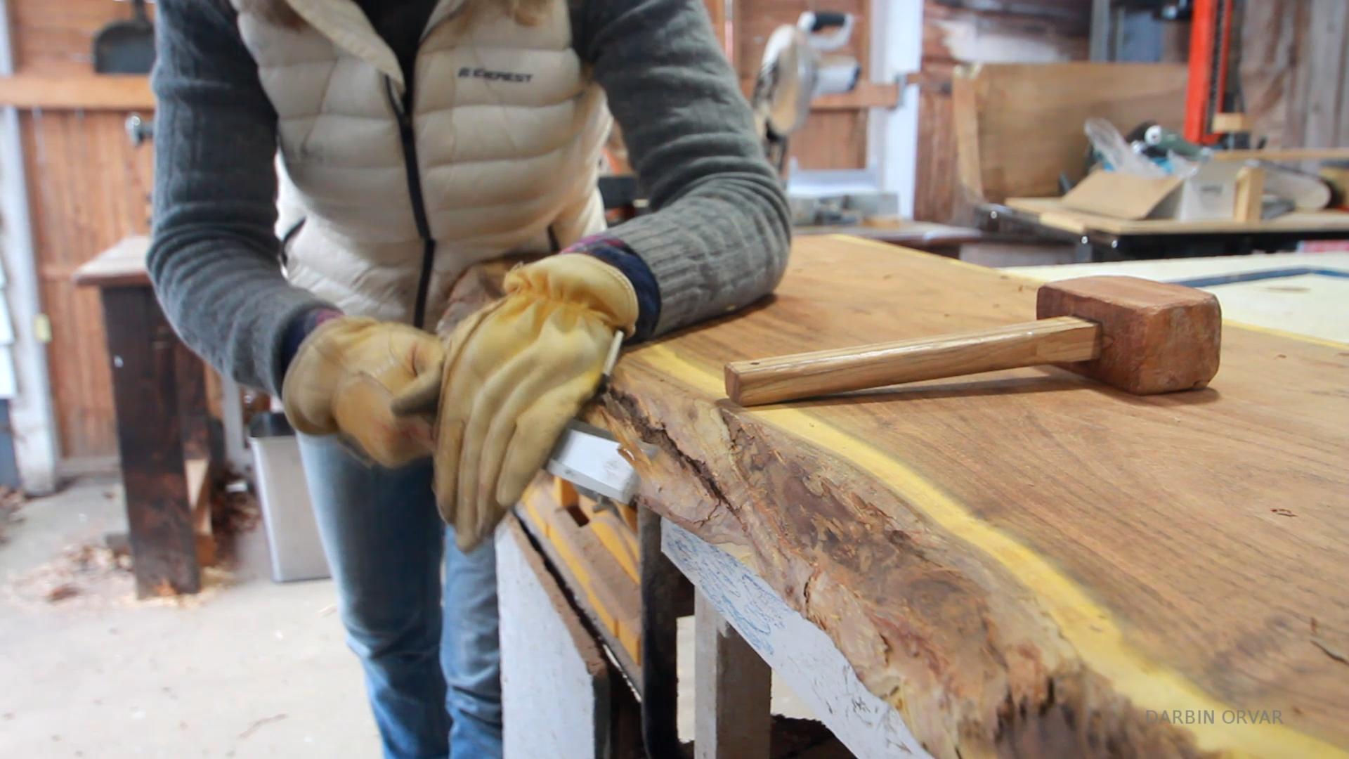 Live Edge Coffee Table W/ Metal Base 8 Steps (with Pictures
