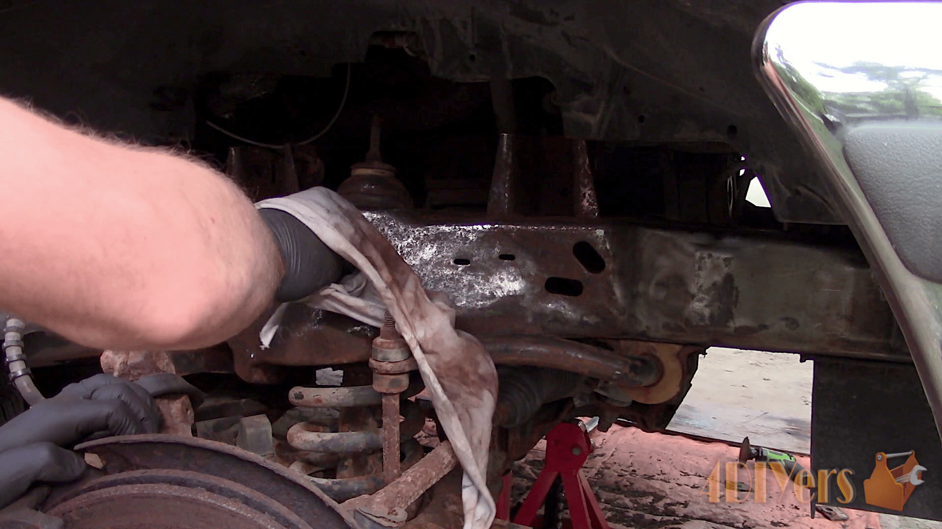 How to Clean Up a Rusty Frame on a Budget 9 Steps Instructables