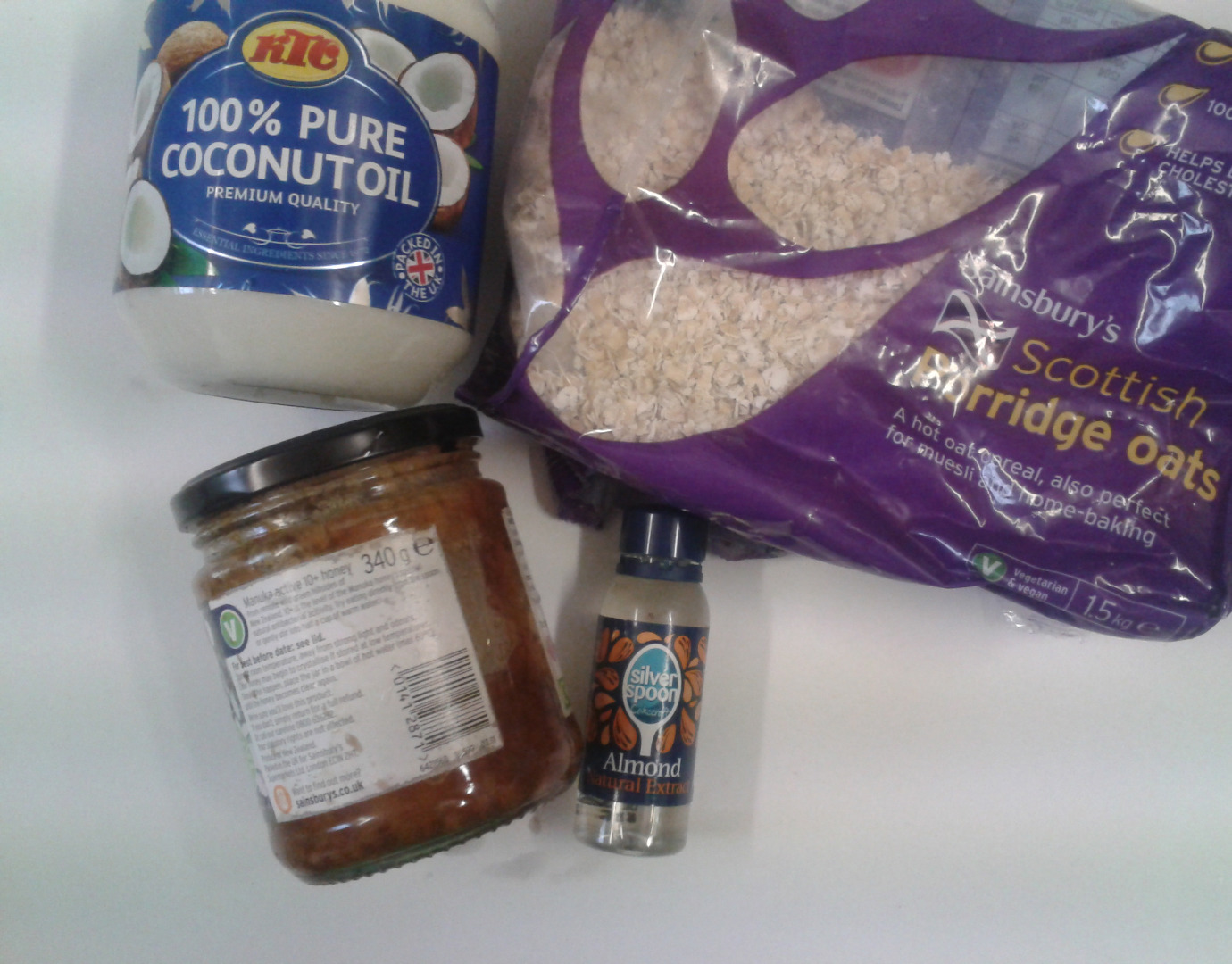 Sumptuous Oat and Honey Face Scrub 4 Steps (with Pictures