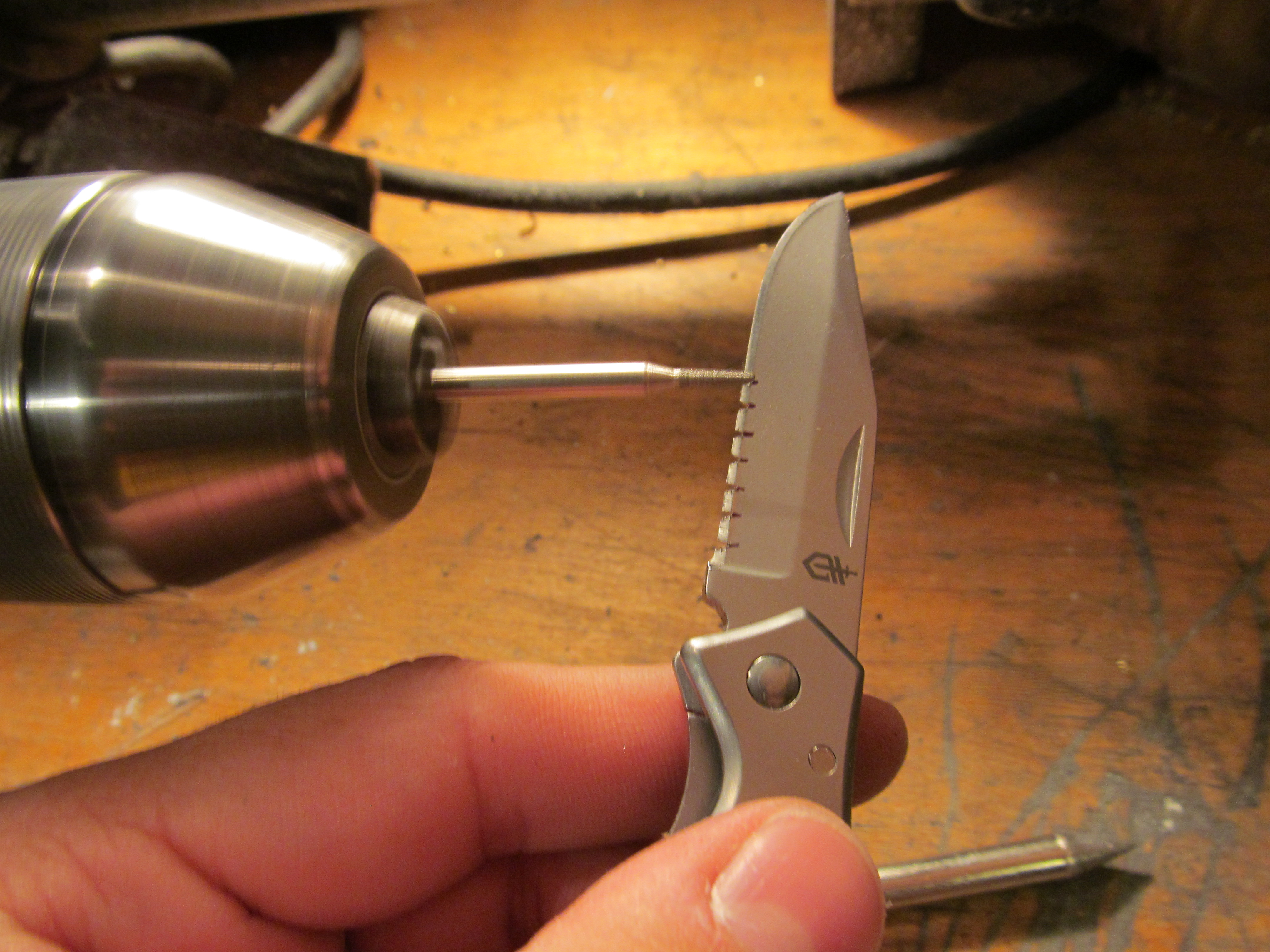 Add Serrations to a Pocket Knife 4 Steps (with Pictures) Instructables