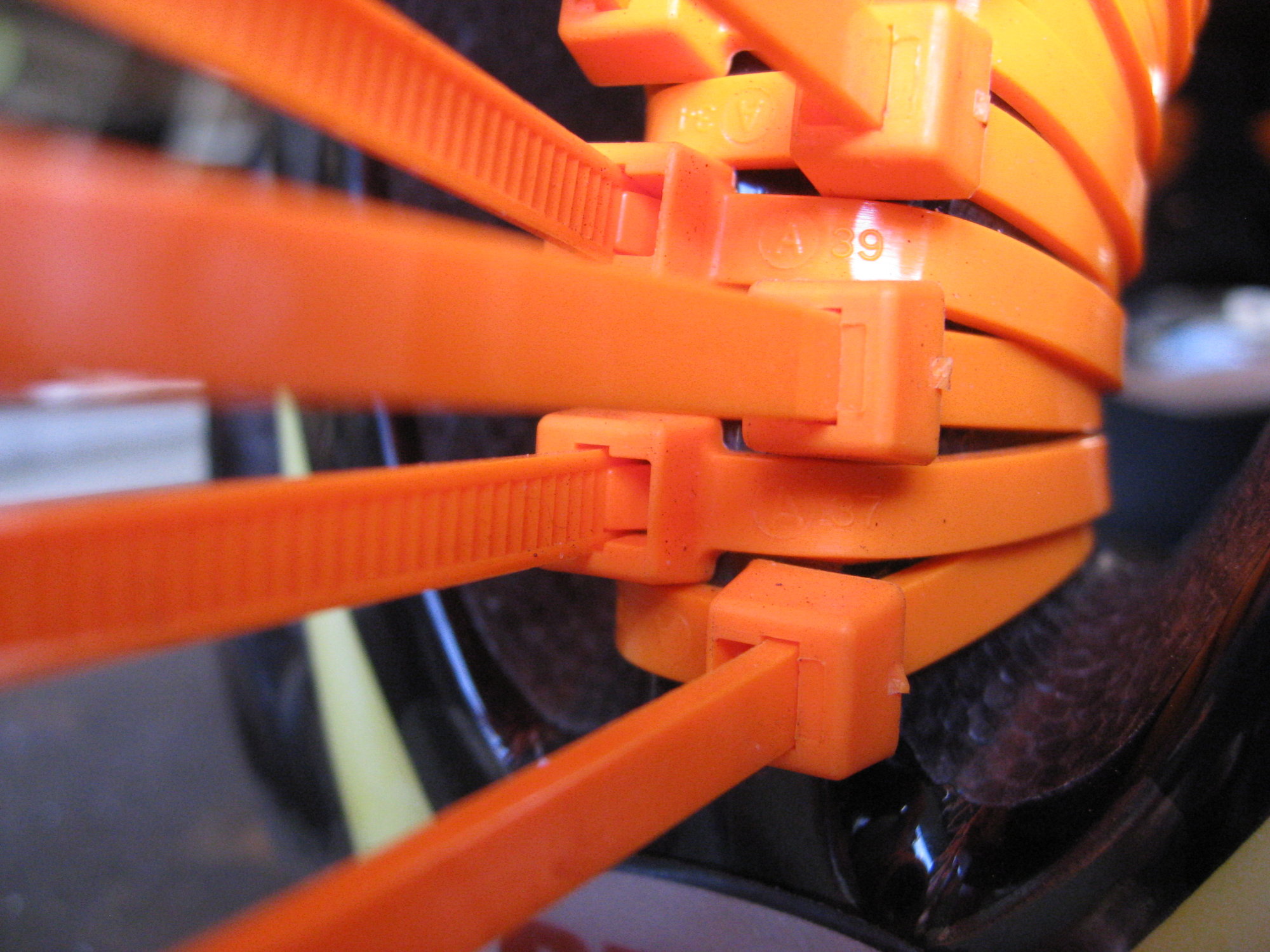 Helmet Mohawks in 10 Minutes 4 Steps (with Pictures) Instructables