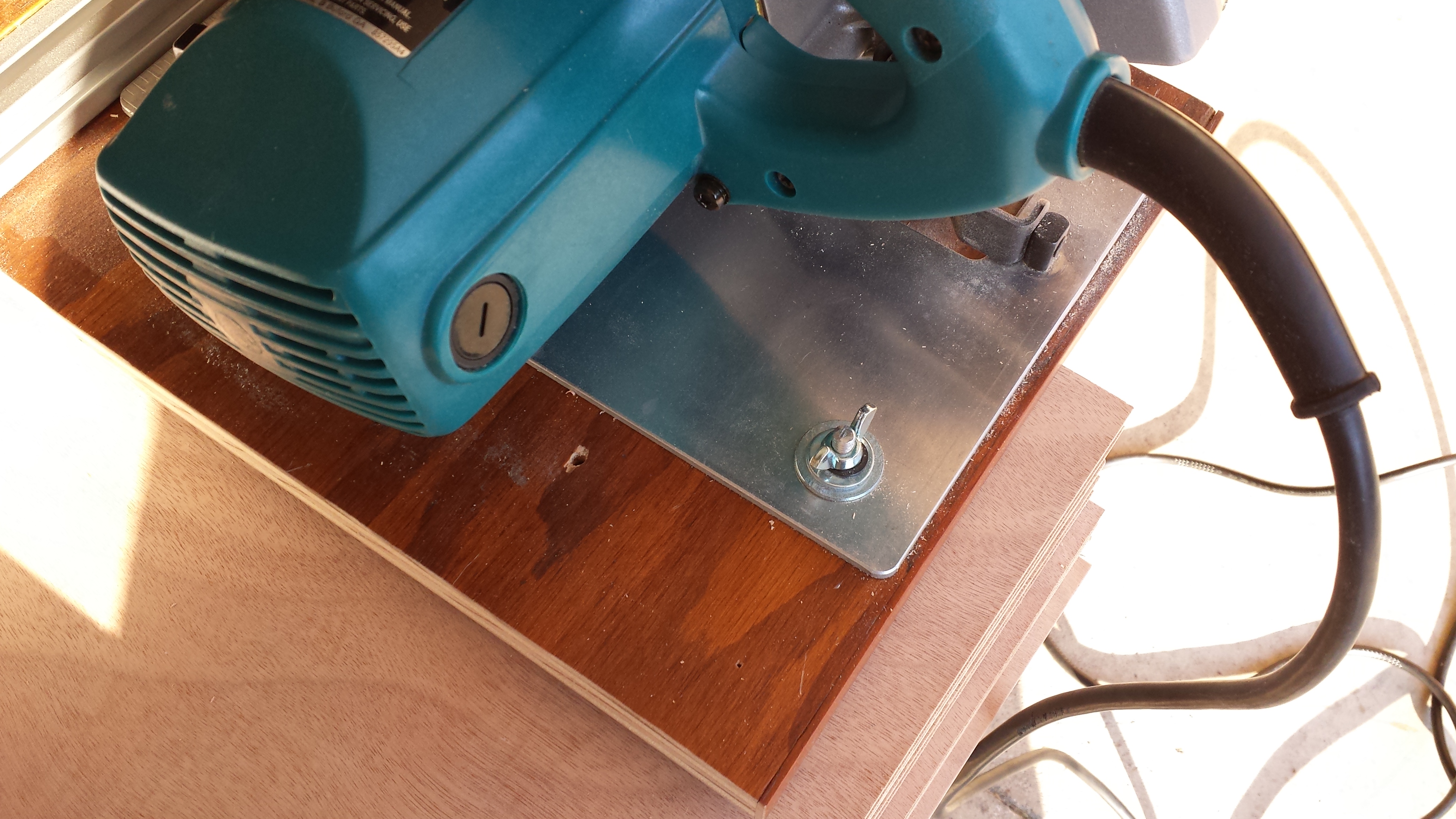 Circular Saw Rip Guide 3 Steps Instructables