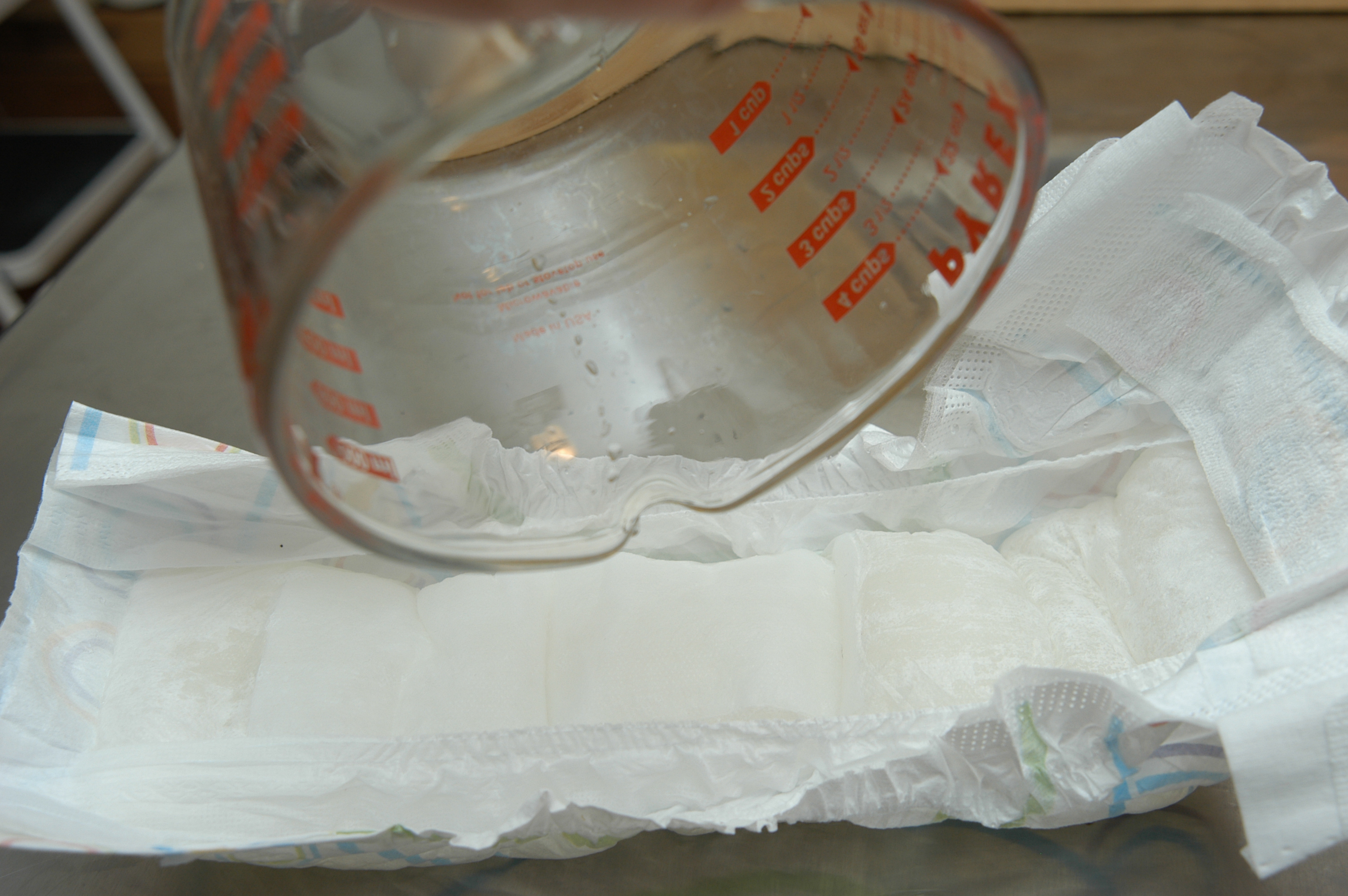 Make a Great Heat Pack for a Quarter. 6 Steps Instructables