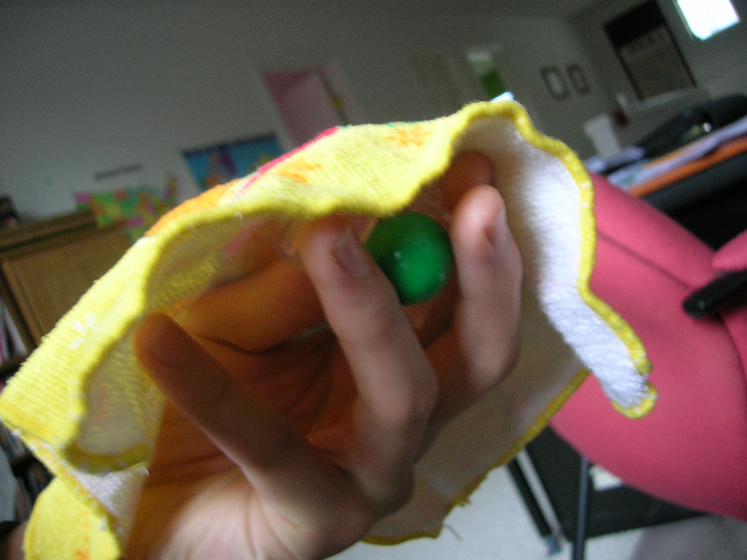 Disappearing Ball Trick 4 Steps Instructables