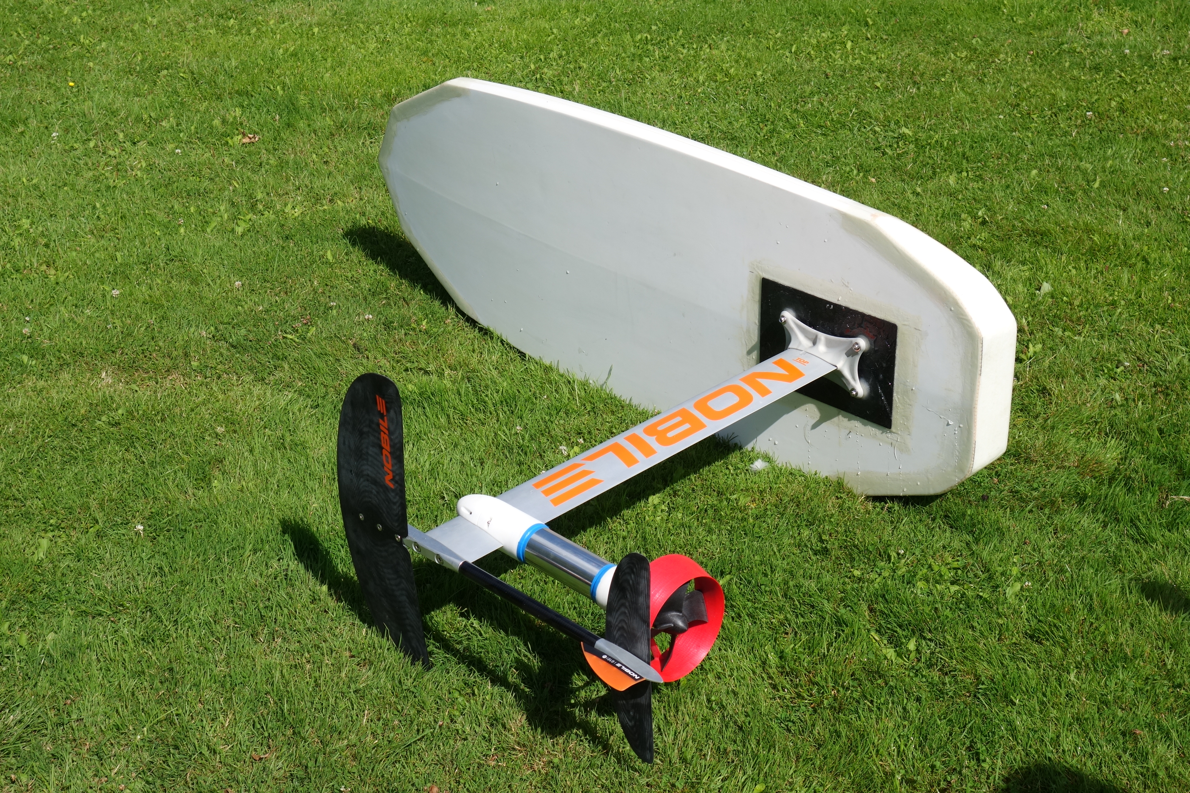Homemade ELECTRIC Hydrofoil Efoil (Hiorth) 9 Steps (with Pictures