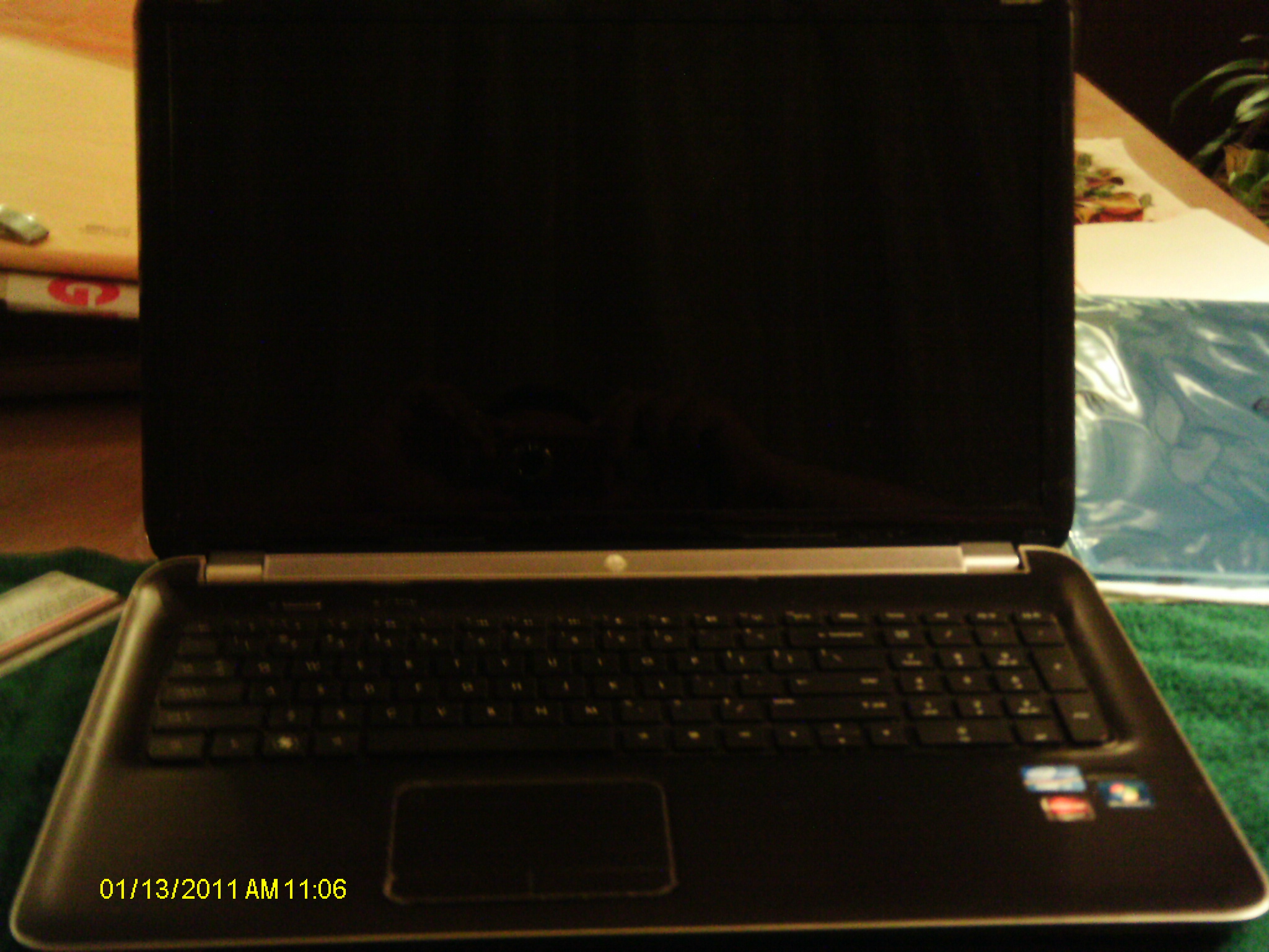 How to Replace the Screen on a Hp Pavilion Dv7 Laptop 14 Steps