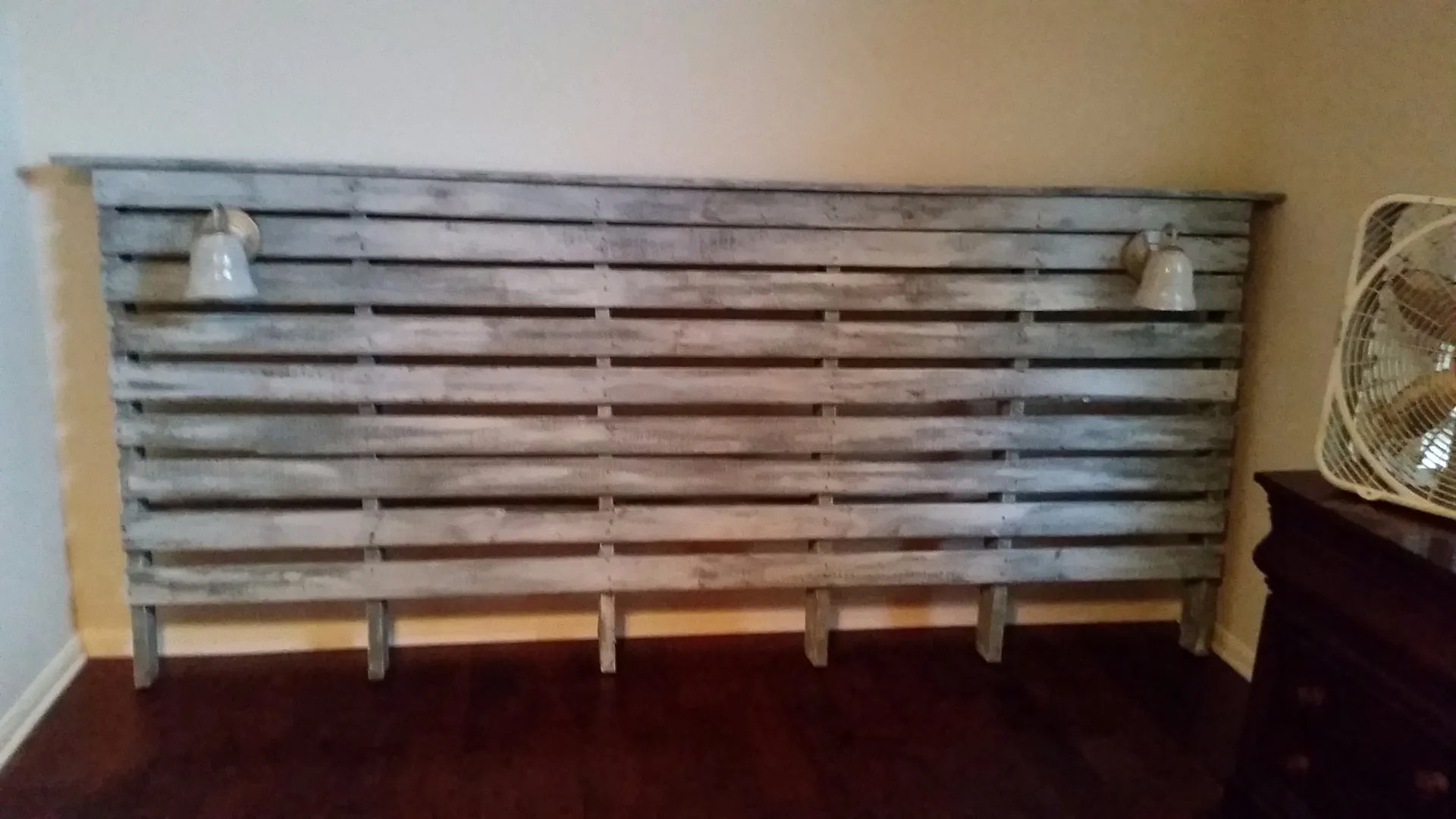 King Size Pallet Headboard Instructables
