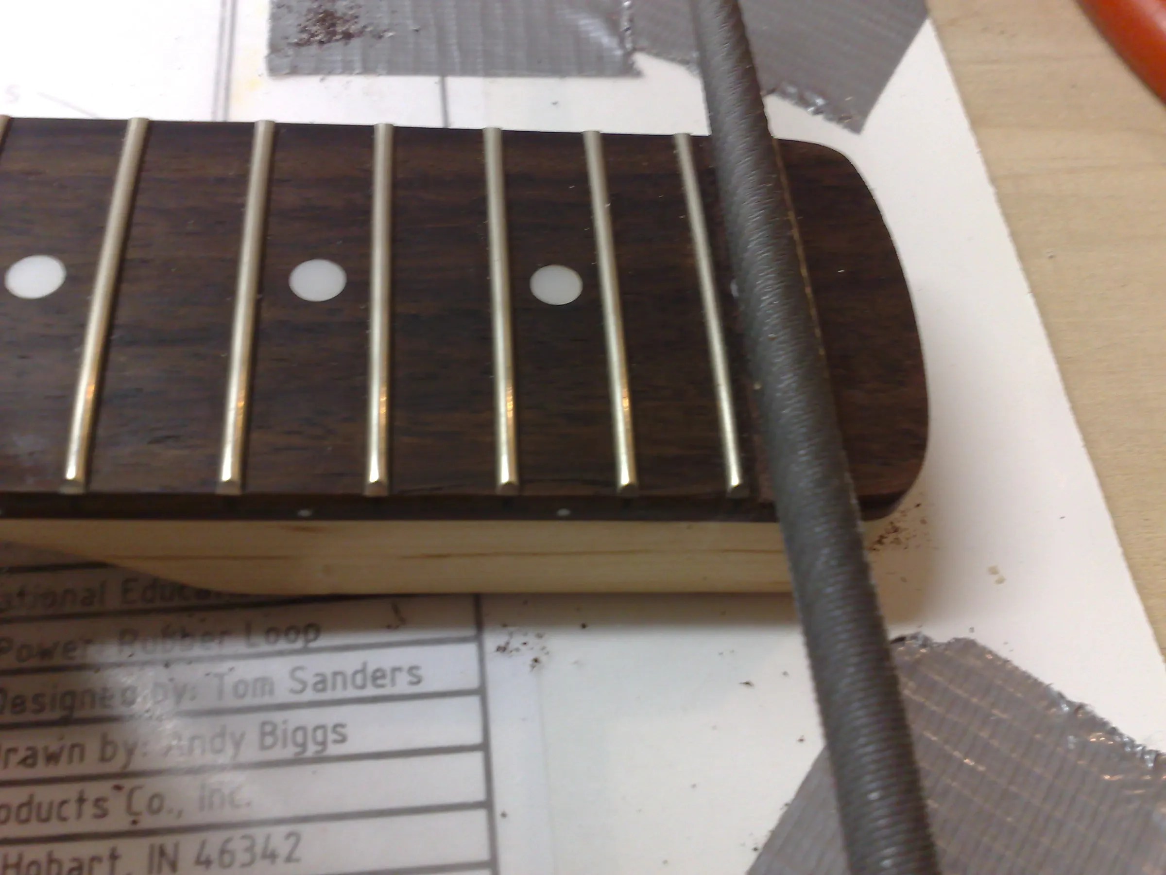 Scallop Your Guitar (Standard Scallop, Frets 1421) 11 Steps (with