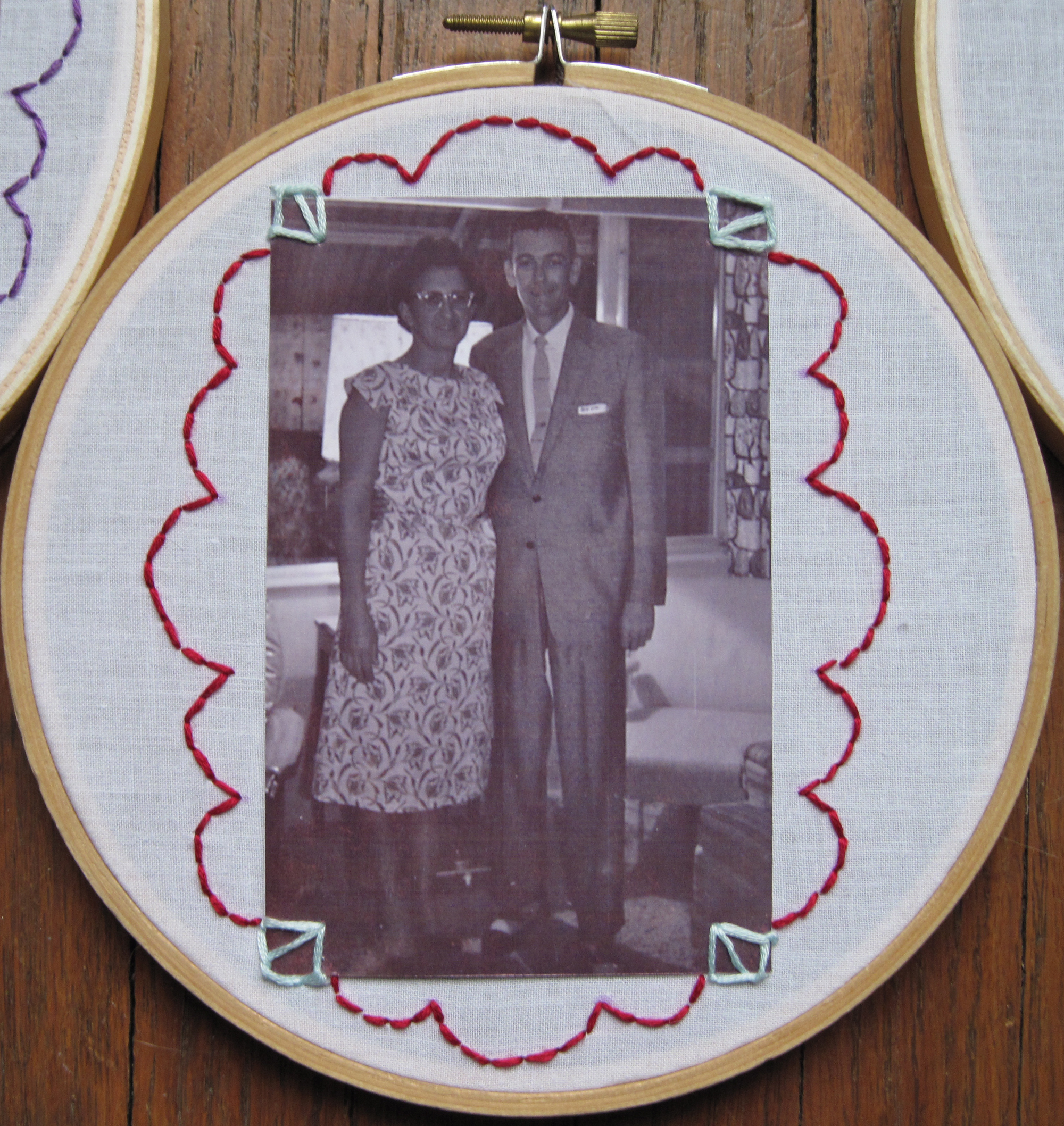 Embroidery Hoop Picture Frame! 6 Steps (with Pictures) Instructables