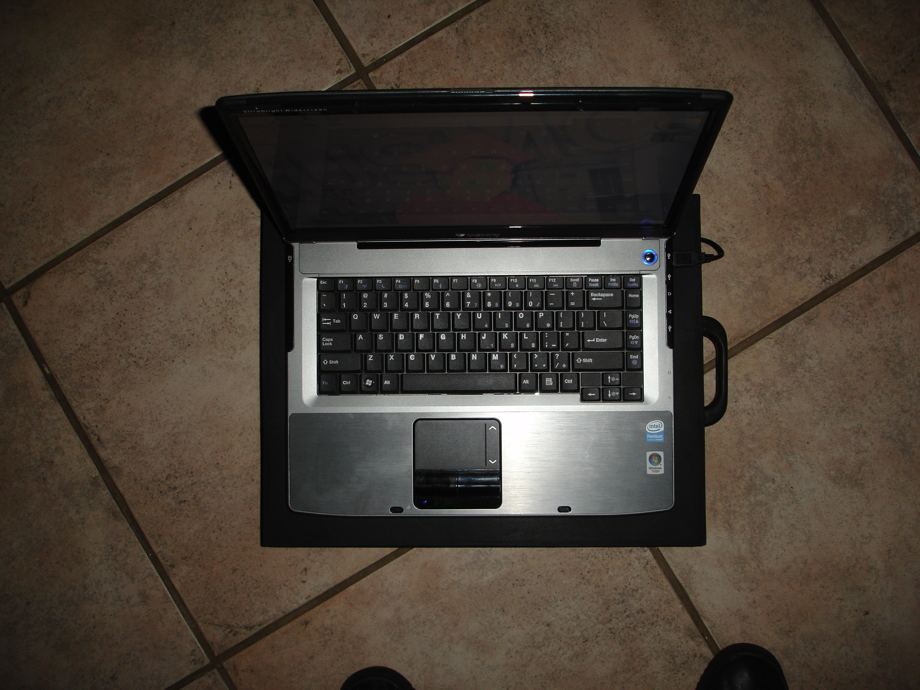 The DIY Laptop Cooler 7 Steps Instructables