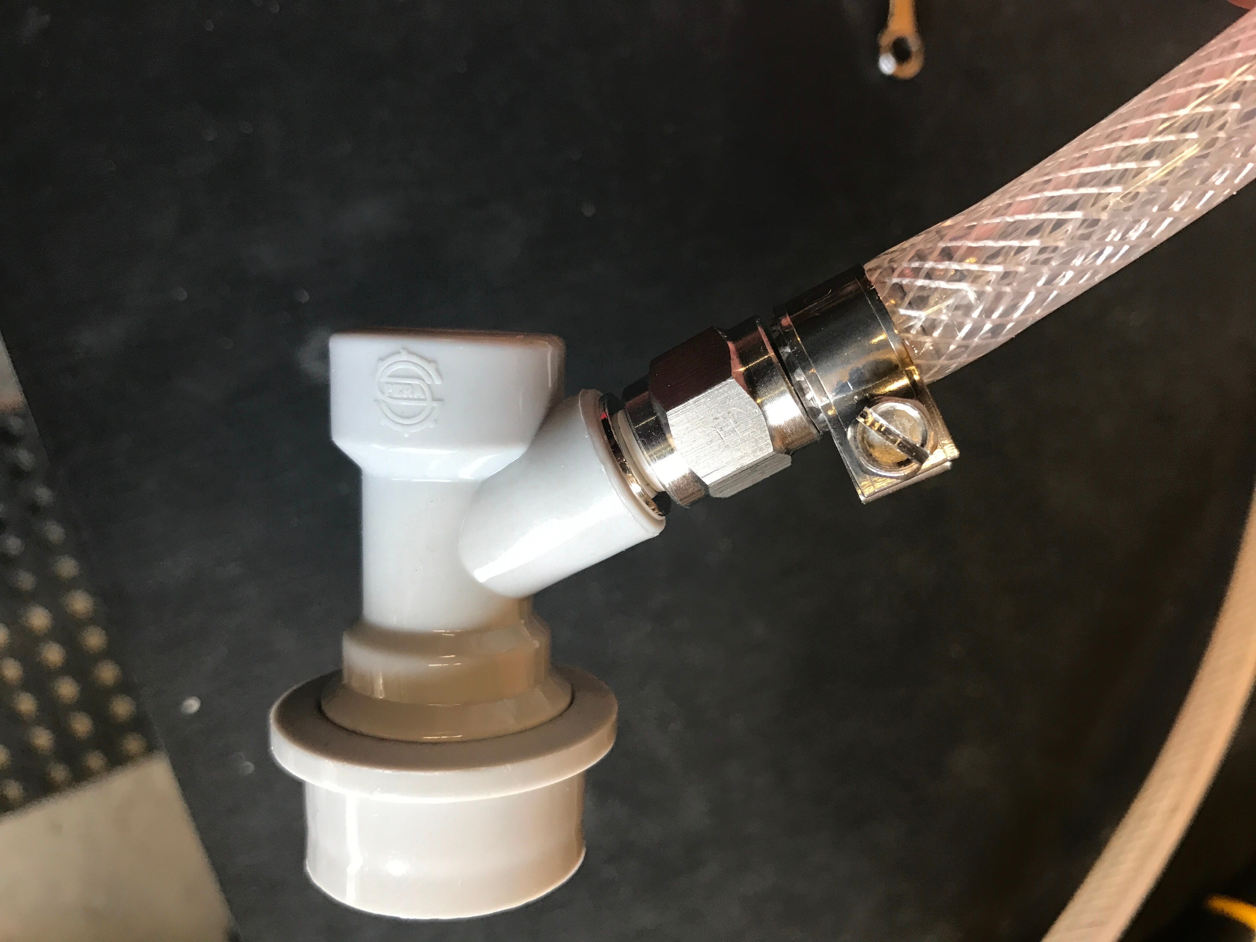 Convert a Mini Fridge Into a Kegerator 5 Steps (with Pictures