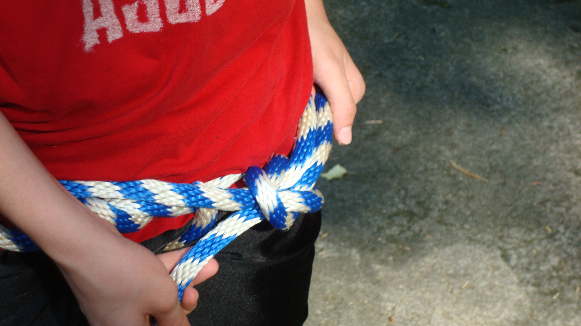 How to Climb a Tree (using Only Rope!) the Fun/simple Way 6 Steps