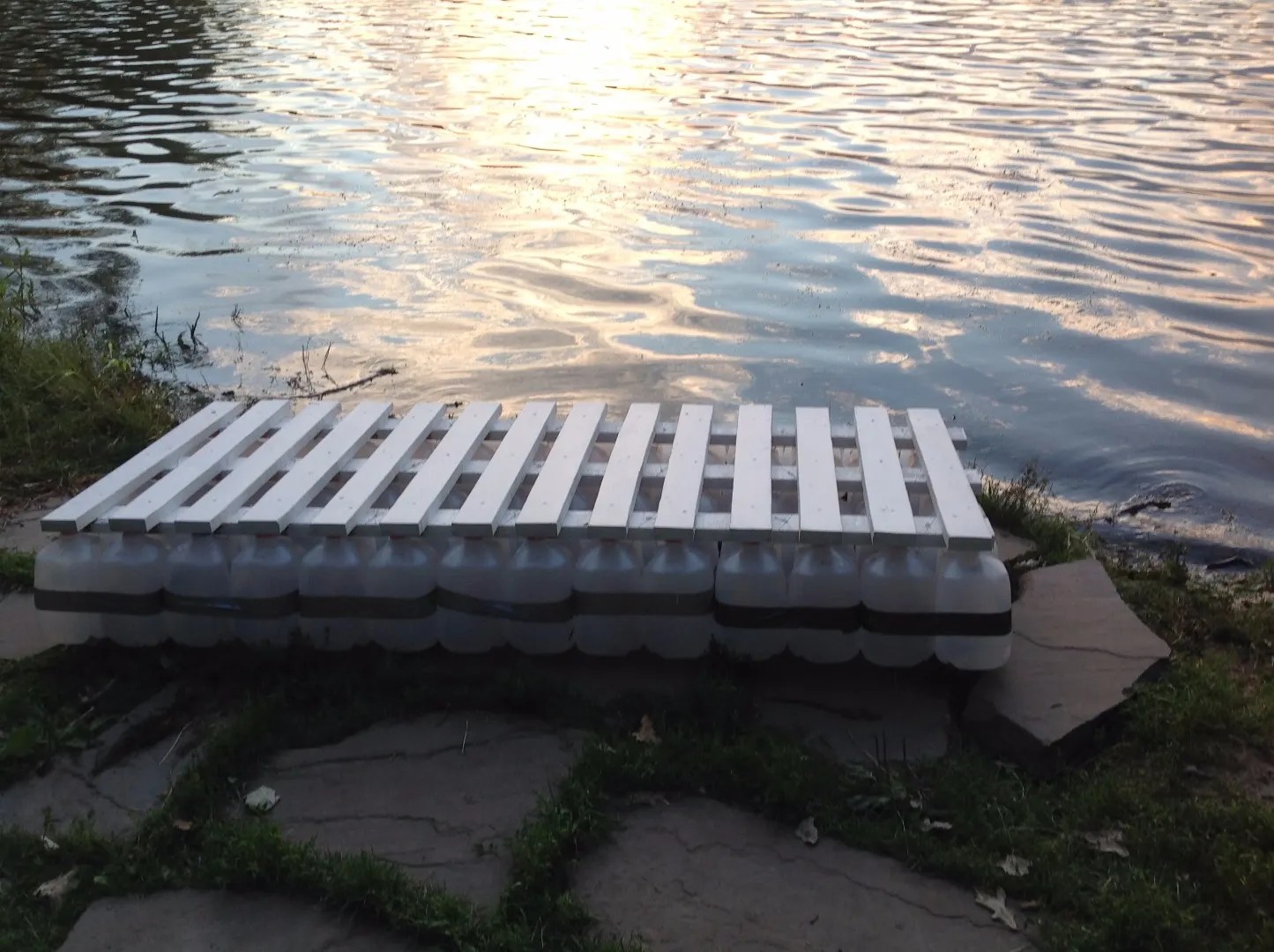 Build a Milk Jug Raft! 9 Steps (with Pictures) Instructables