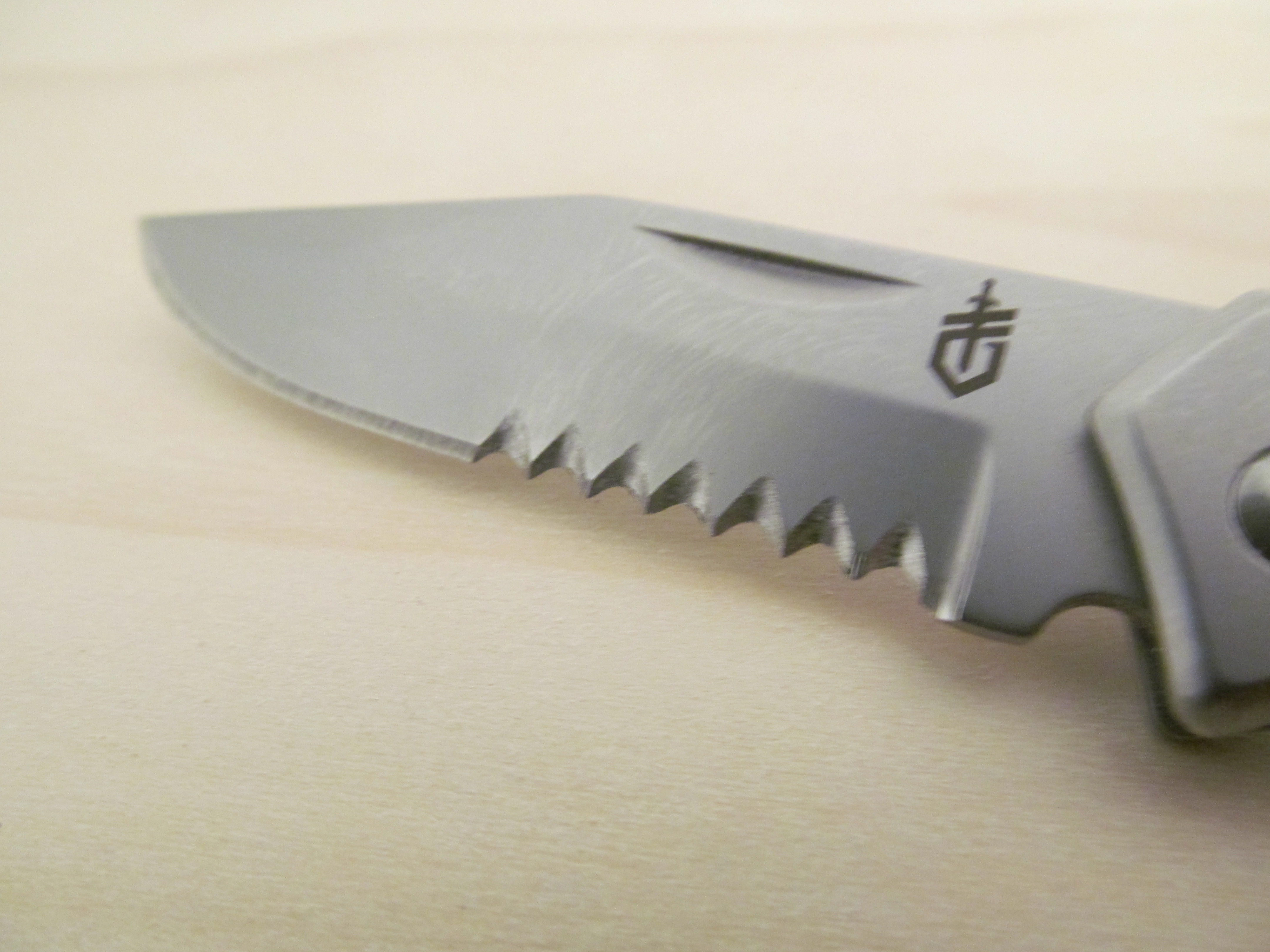 Add Serrations to a Pocket Knife 4 Steps (with Pictures) Instructables