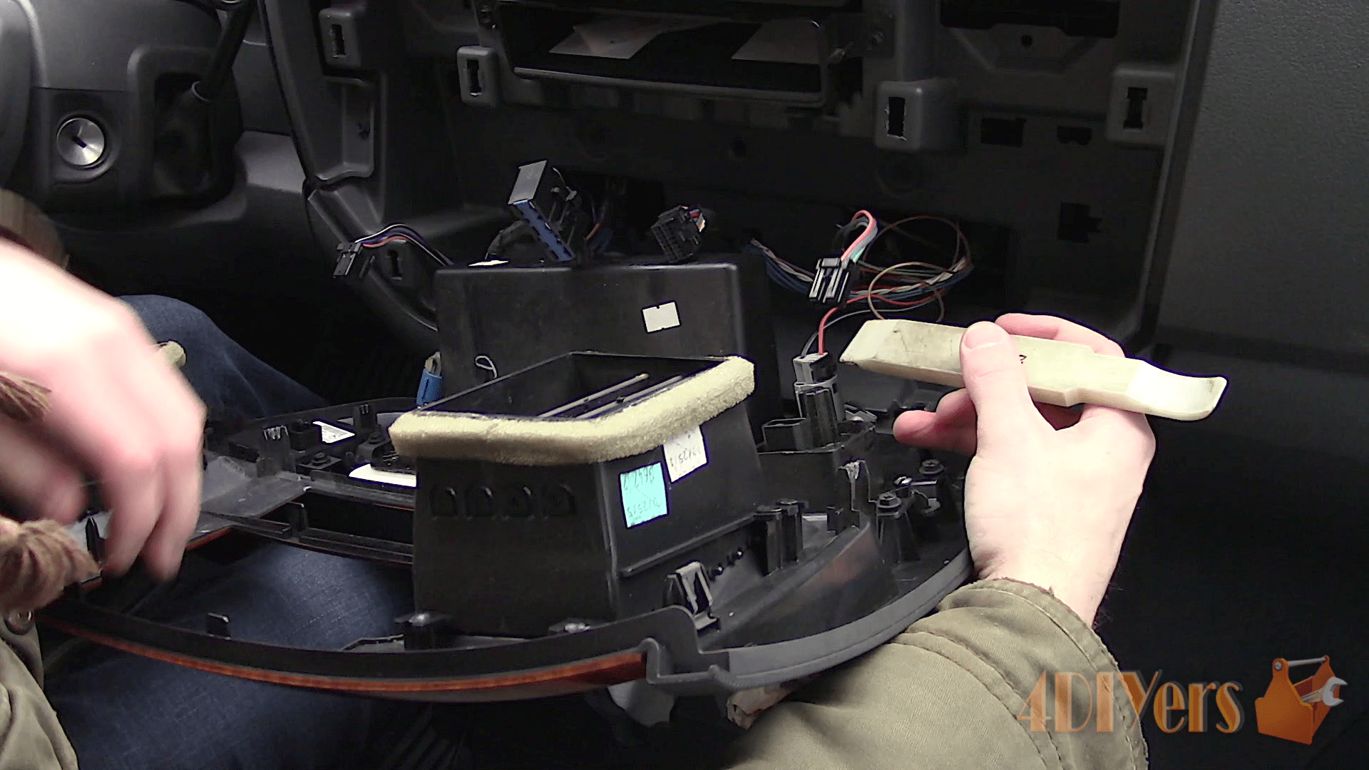 How to Replace a 12v Cigarette Lighter Socket With a USB Charger Port