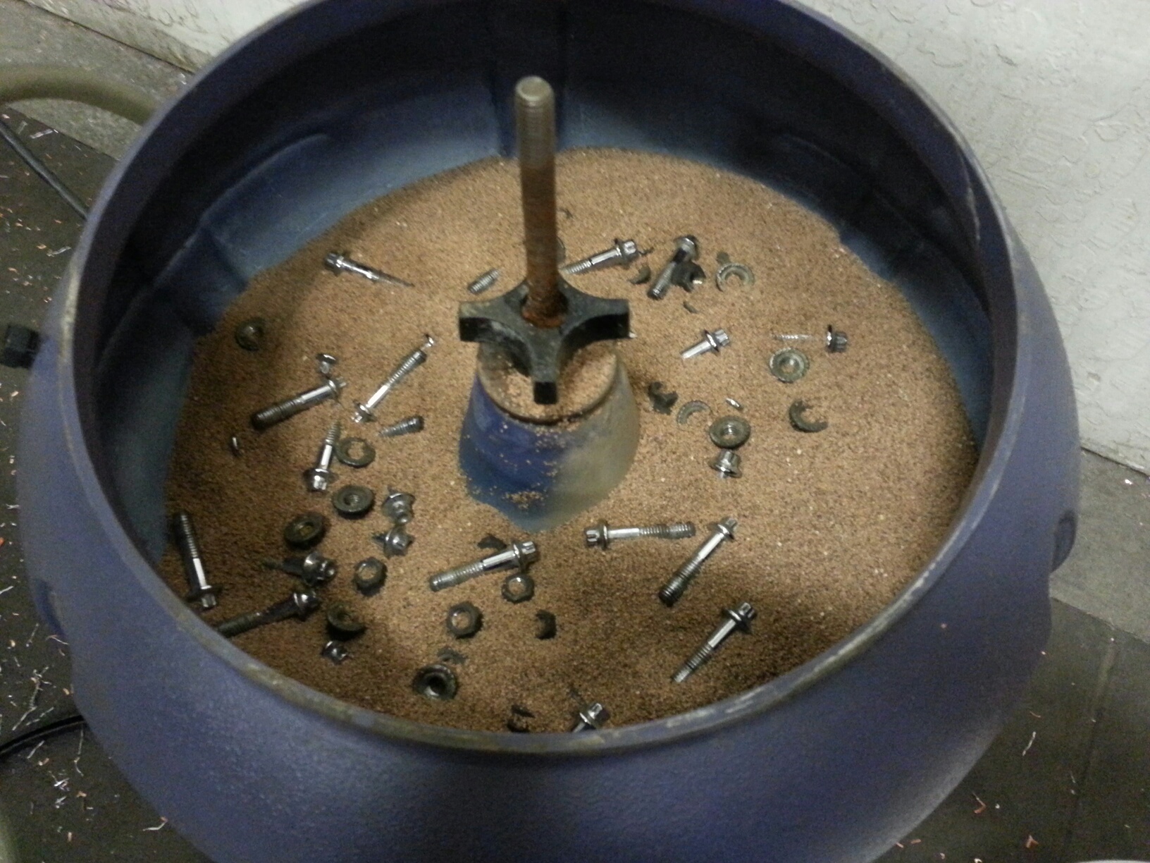 Refinishing Wheels Polishing Bolts and Nuts (Part 1 of 3) 3 Steps