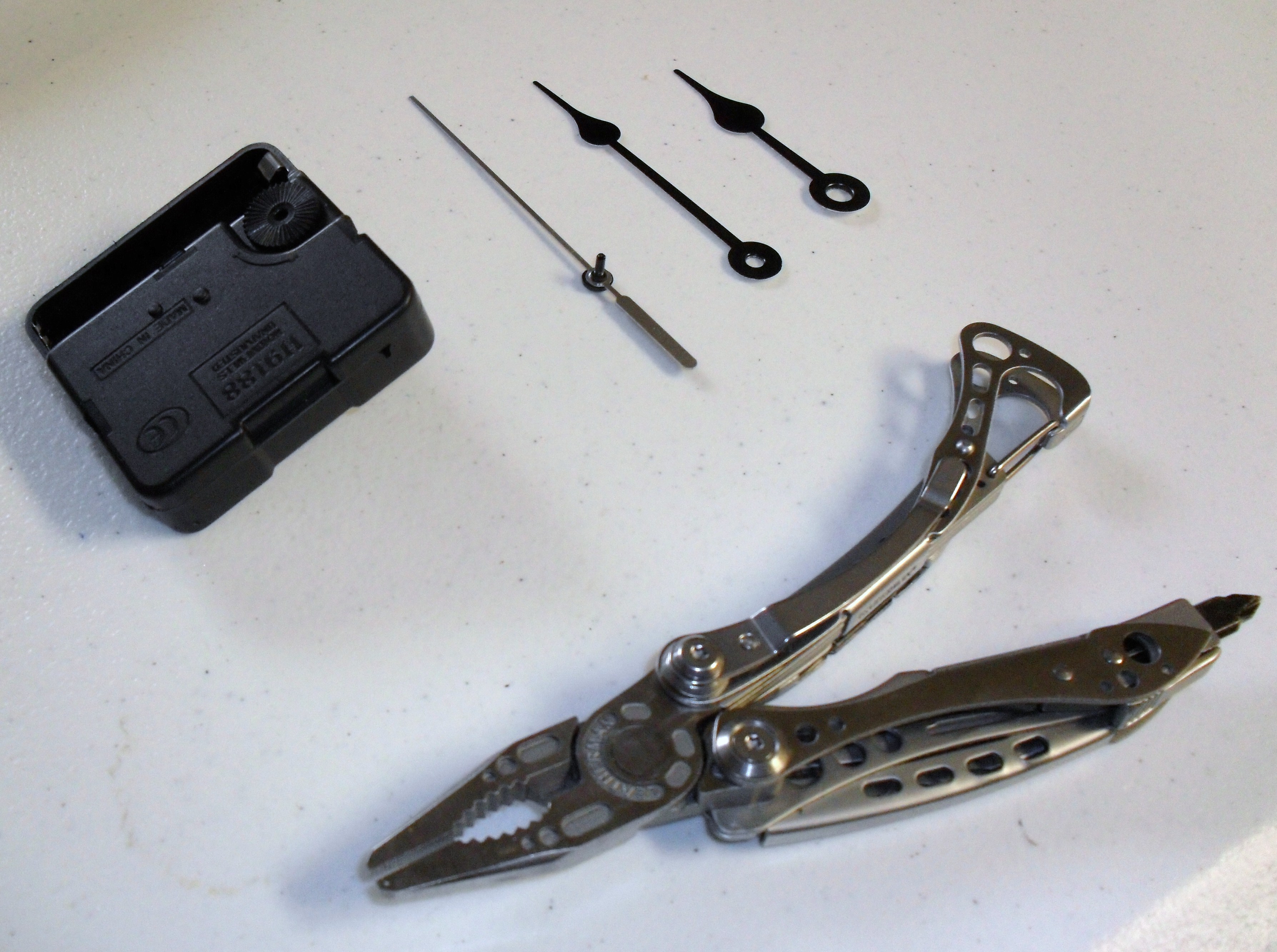 How to Make a Custom Vinyl Record Clock 13 Steps Instructables