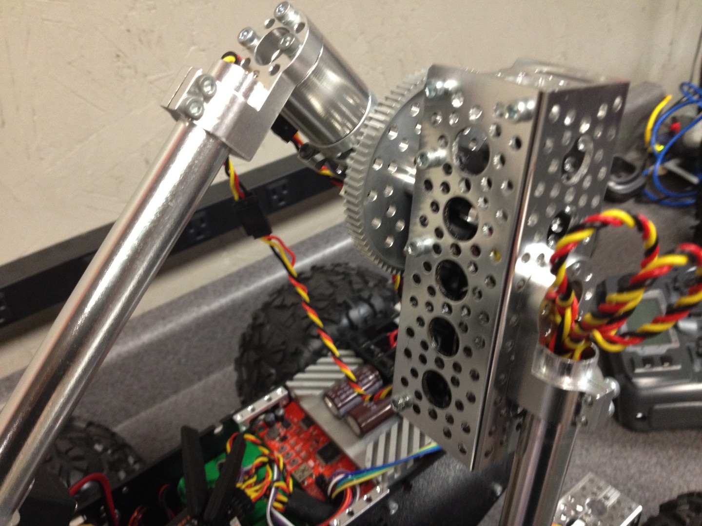 SERVOCITY NOMAD Robotic Arm Attachment 9 Steps (with Pictures