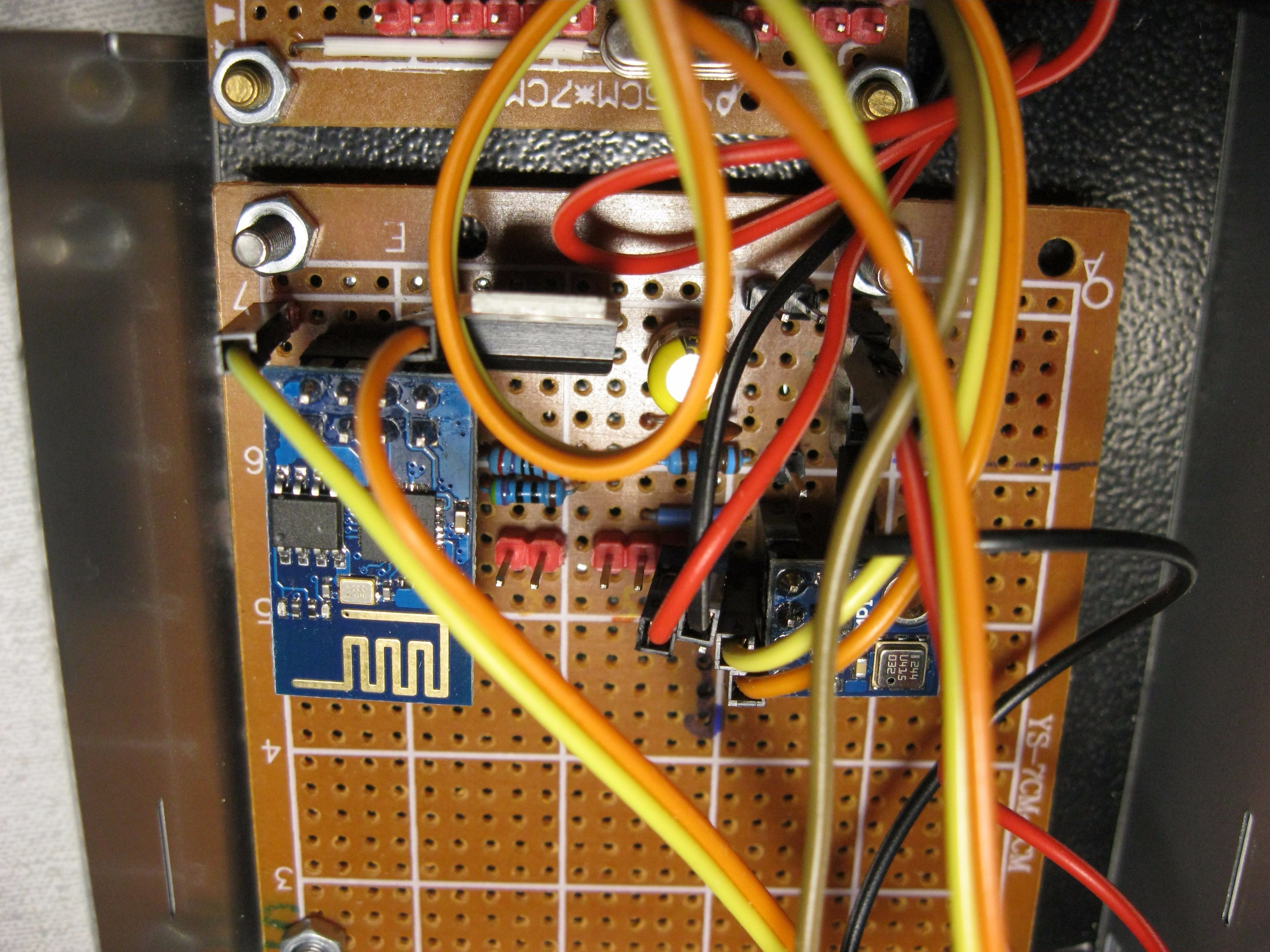 Weather Station With Arduino/Genuino , ESP8266, BMP180, DHT22 and Thingspeak 4 Steps (with