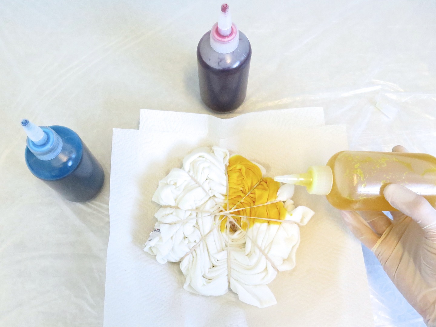 How to Tie Dye an Old White Shirt 14 Steps (with Pictures