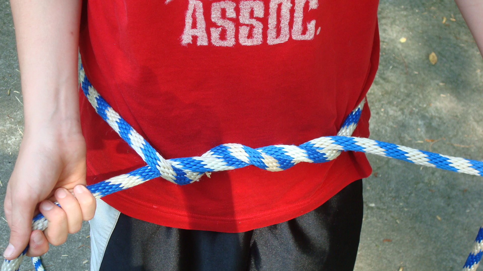 How to Climb a Tree (using Only Rope!) the Fun/simple Way 6 Steps