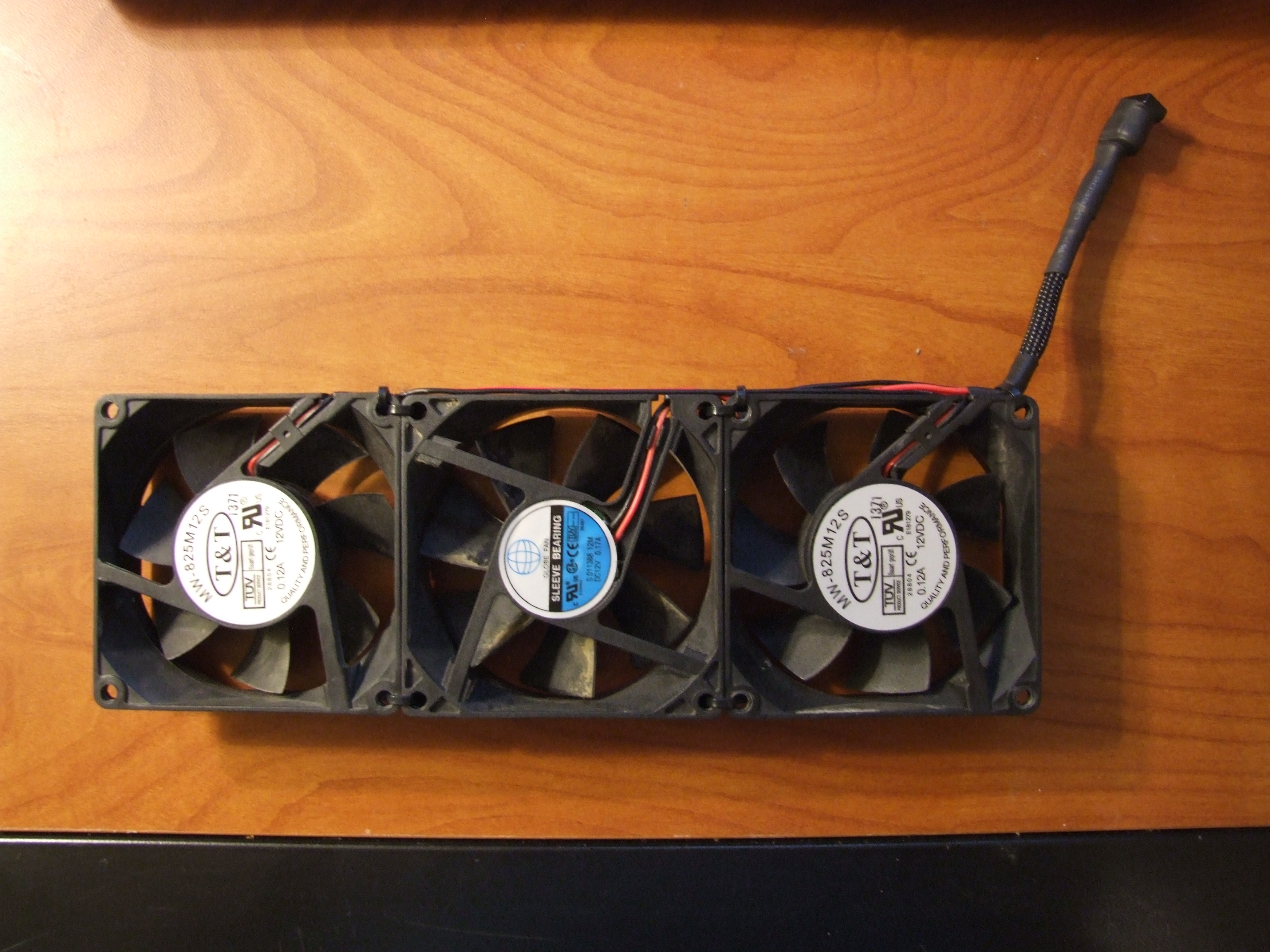 Soldering Exhaust Fan / Laptop Cooling Fan 5 Steps Instructables
