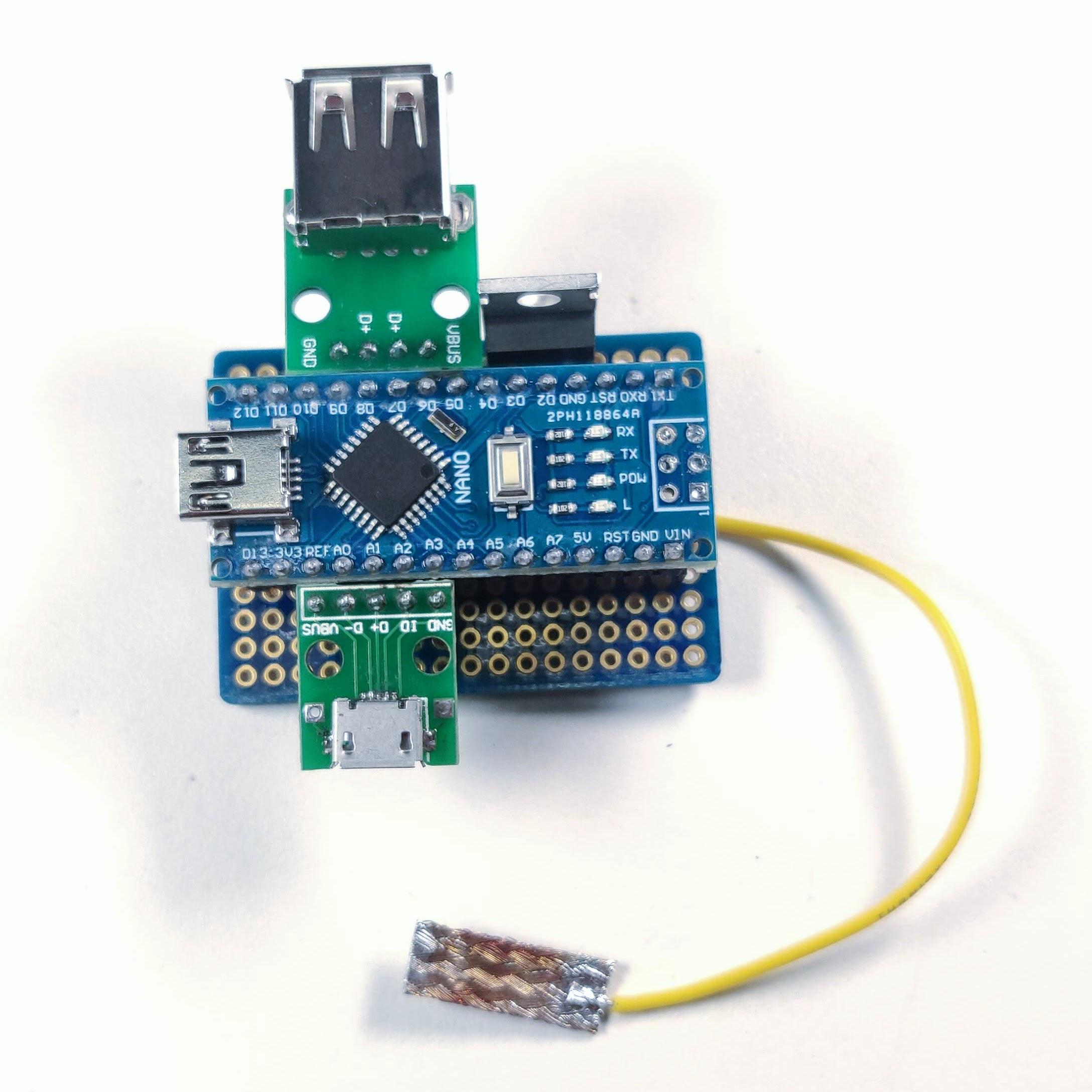 Capacitive Touch Lamp Made With Protopasta Conductive PLA 8 Steps