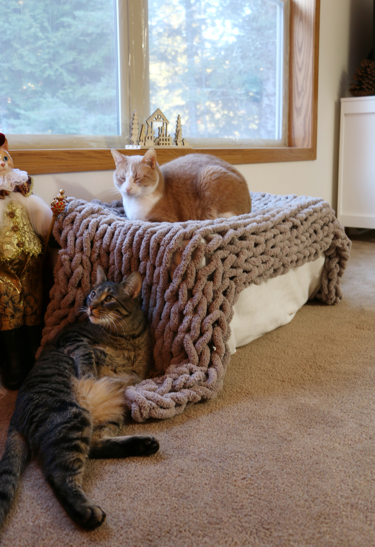 Easy Chunky HandKnitted Blanket in One Hour 9 Steps (with Pictures