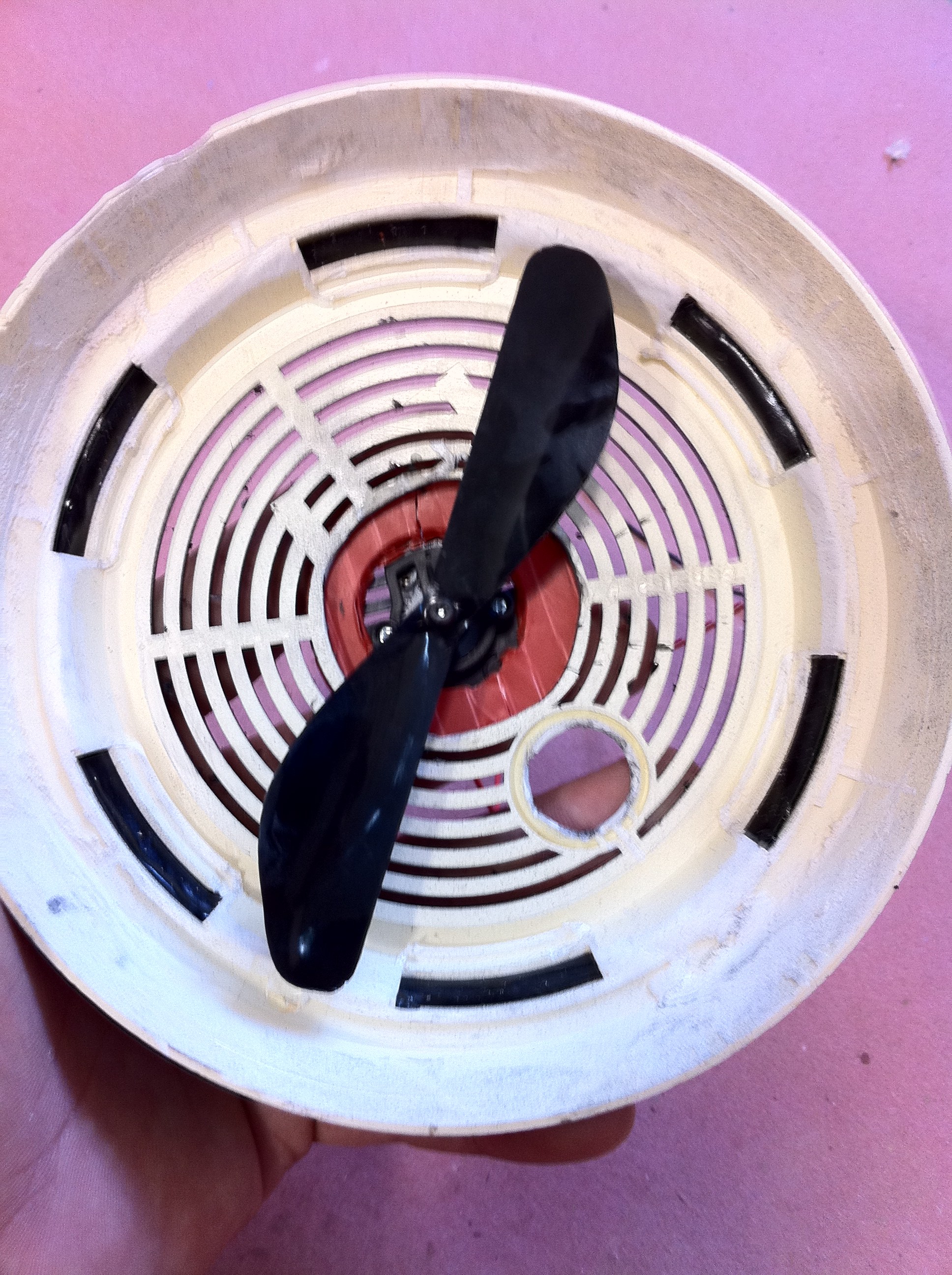 Life Size Air Hockey. the Hover Puck 6 Steps (with Pictures