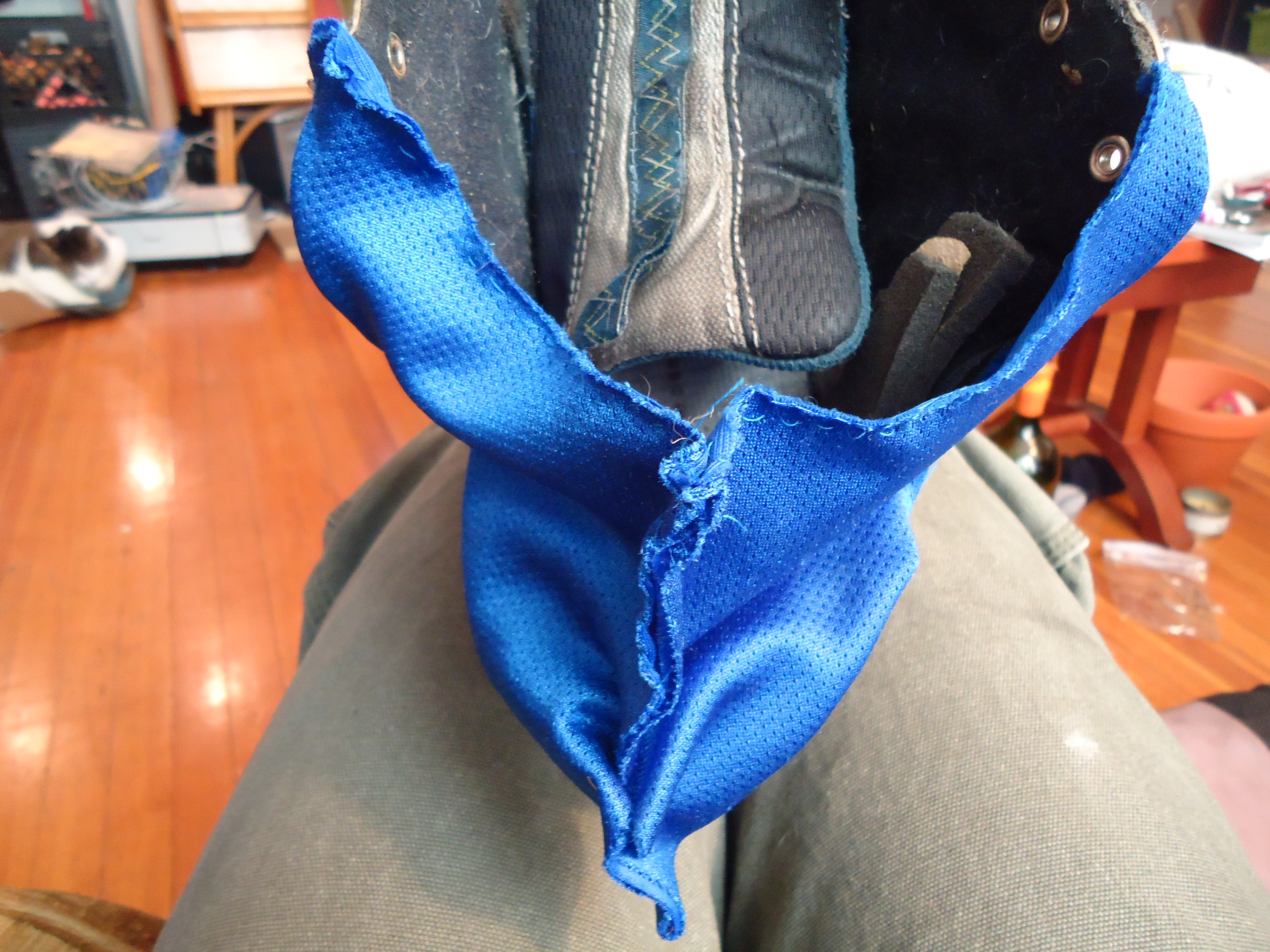 Tennis Shoe Repair Torn Heel Linings 8 Steps Instructables