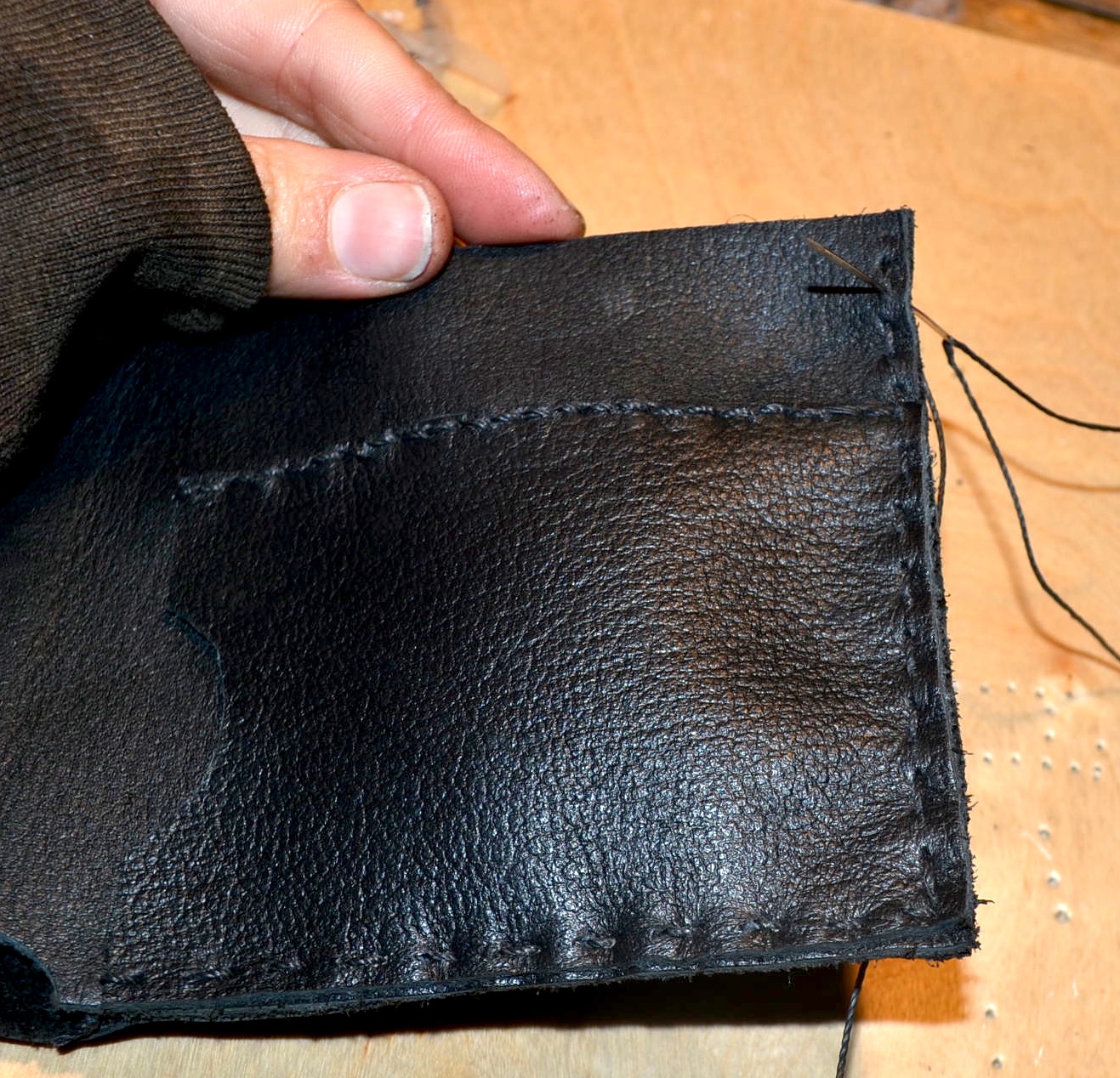 ★DIY LEATHER WALLET★ 11 Steps (with Pictures) Instructables