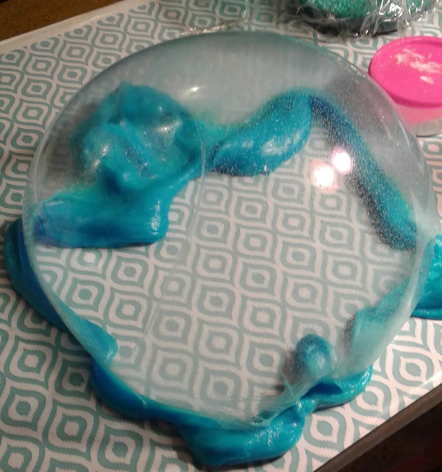 How to Make Slime! (Saline & Baking Soda Activator) 4 Steps