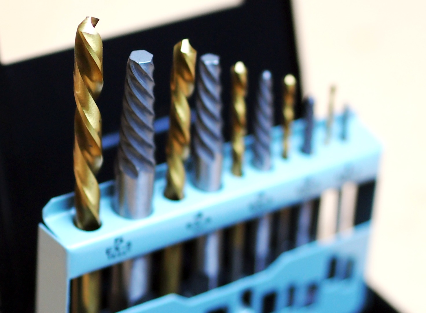 How to Remove a Stubborn Nut/Bolt 15 Steps (with Pictures