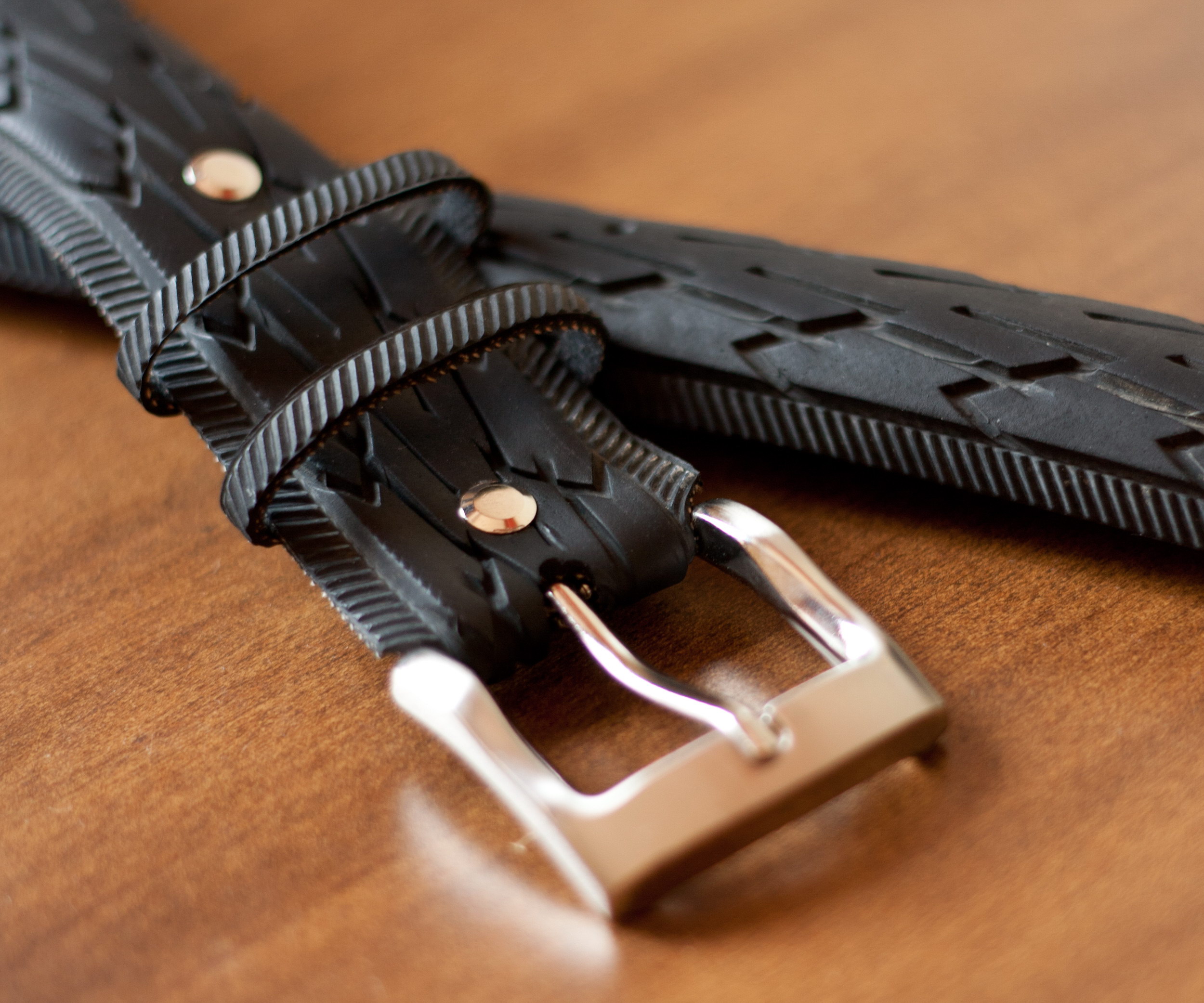 Trendy Belts From Old Bicycle Tires 17 Steps (with Pictures