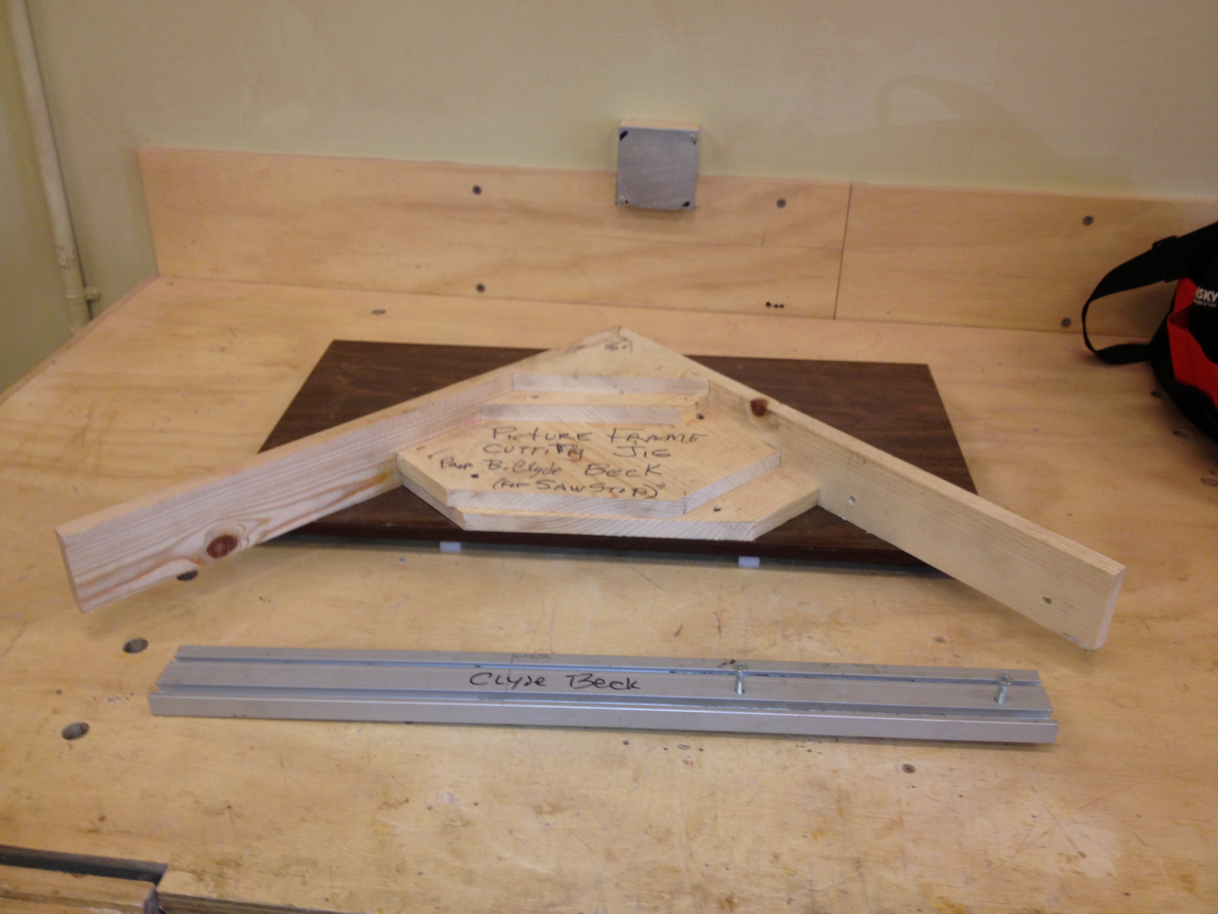 Picture Frame Jig for Table Saw 12 Steps Instructables
